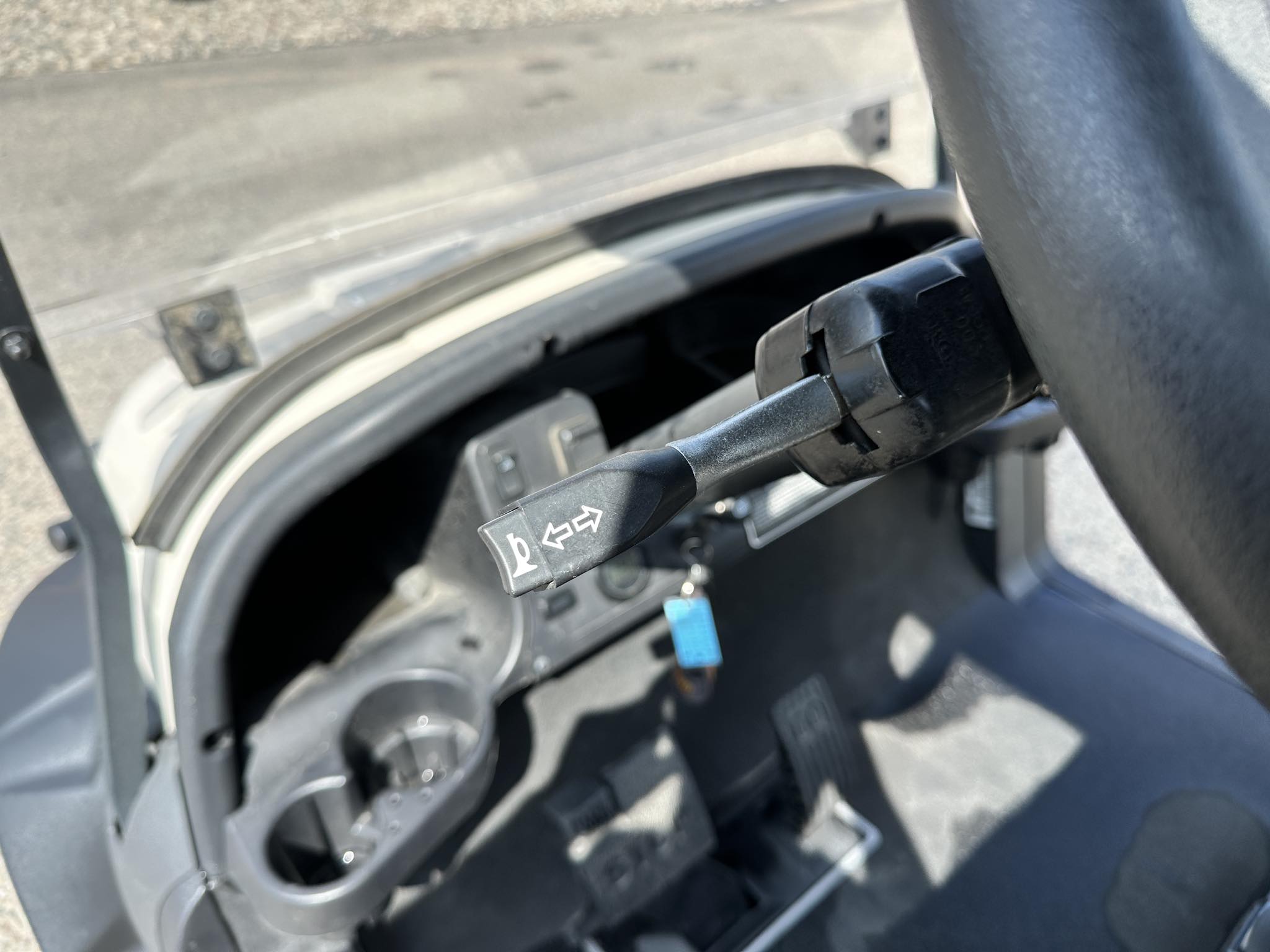 2023 Club Car 4 PASSENGER LIFTED ELECTRIC (AC) - Photo 3