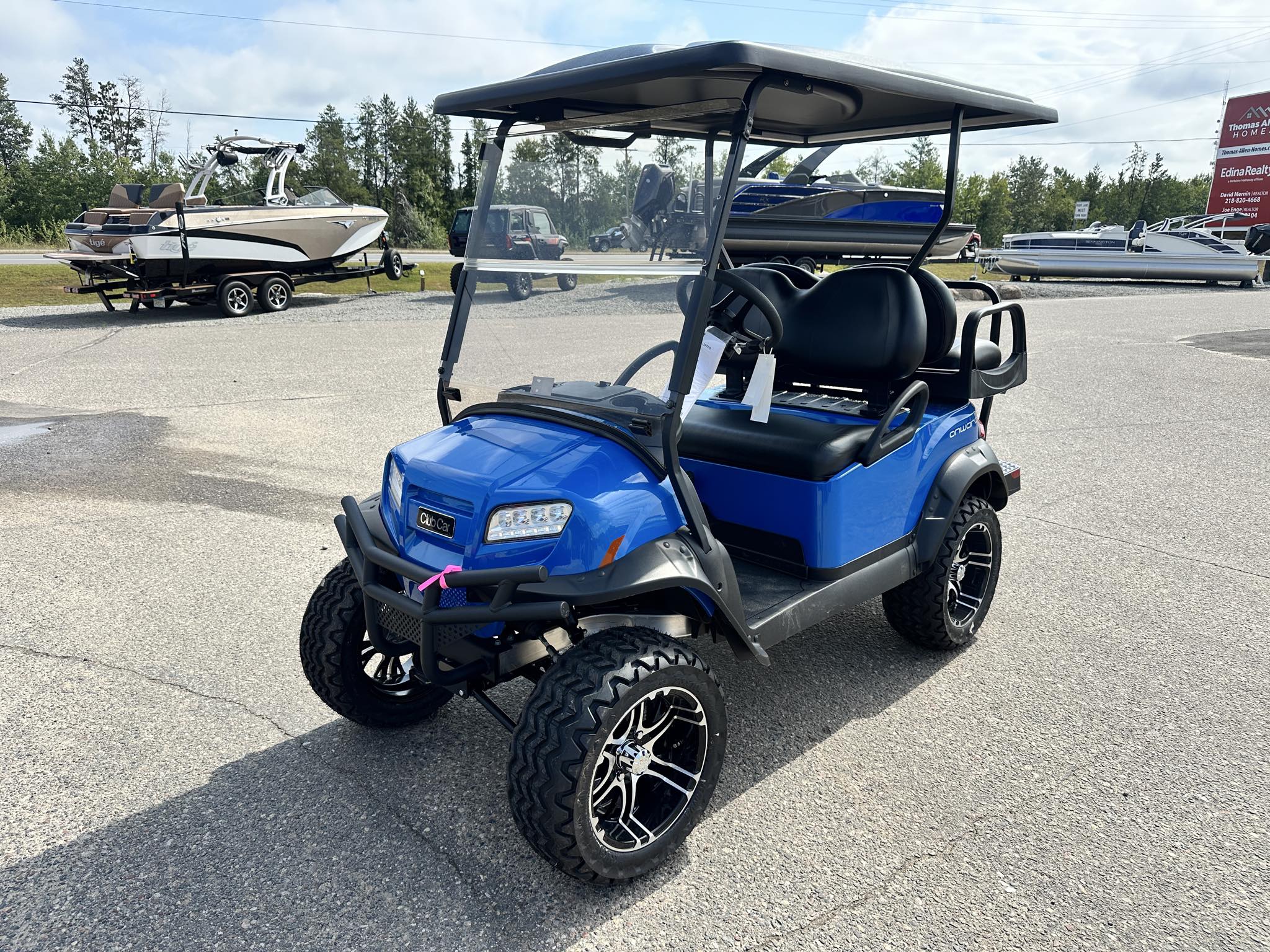 2026 Club Car 4 PASSENGER LIFTED GAS - Photo 7