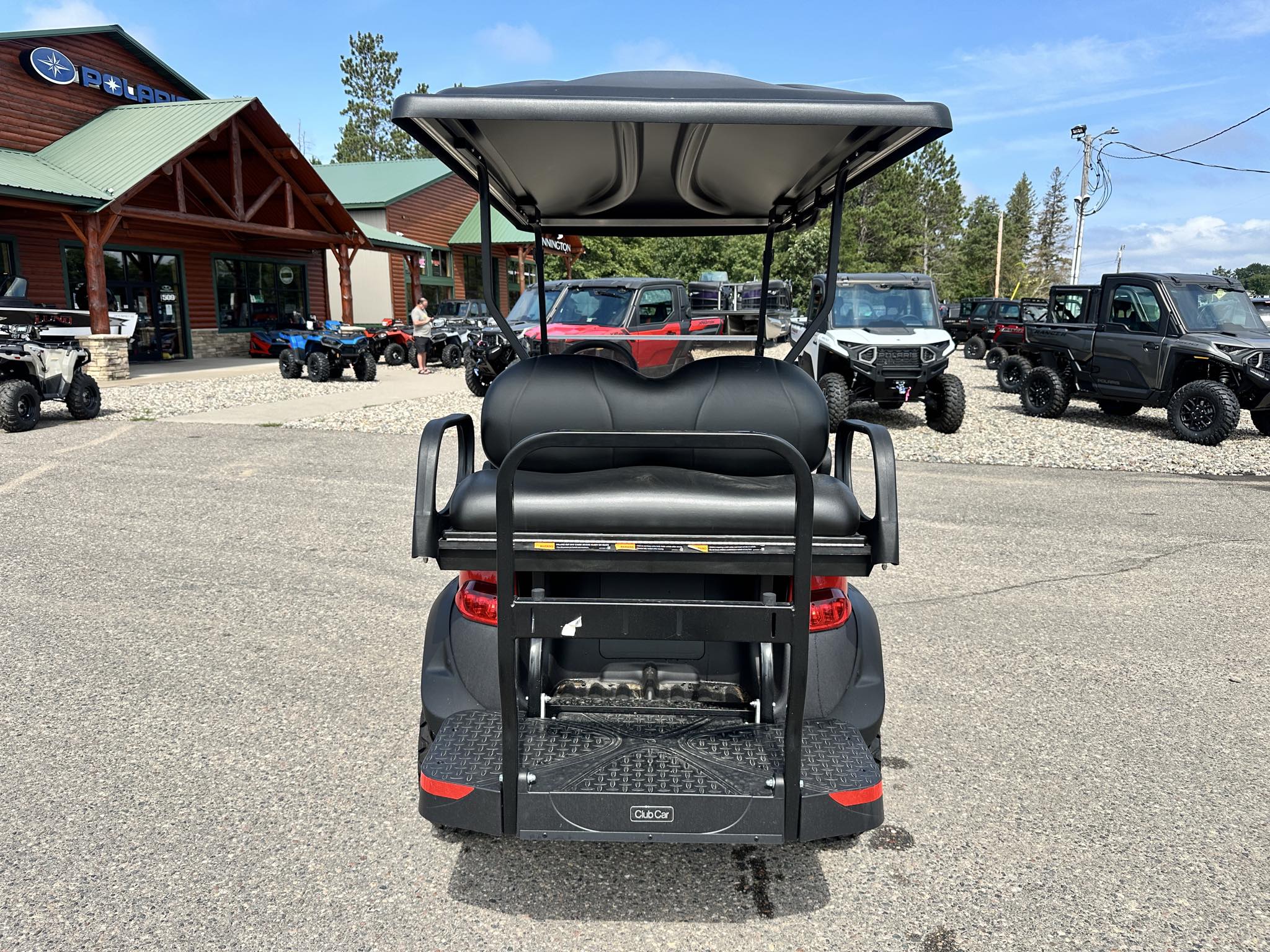 2026 Club Car 4 PASSENGER LIFTED GAS - Photo 2