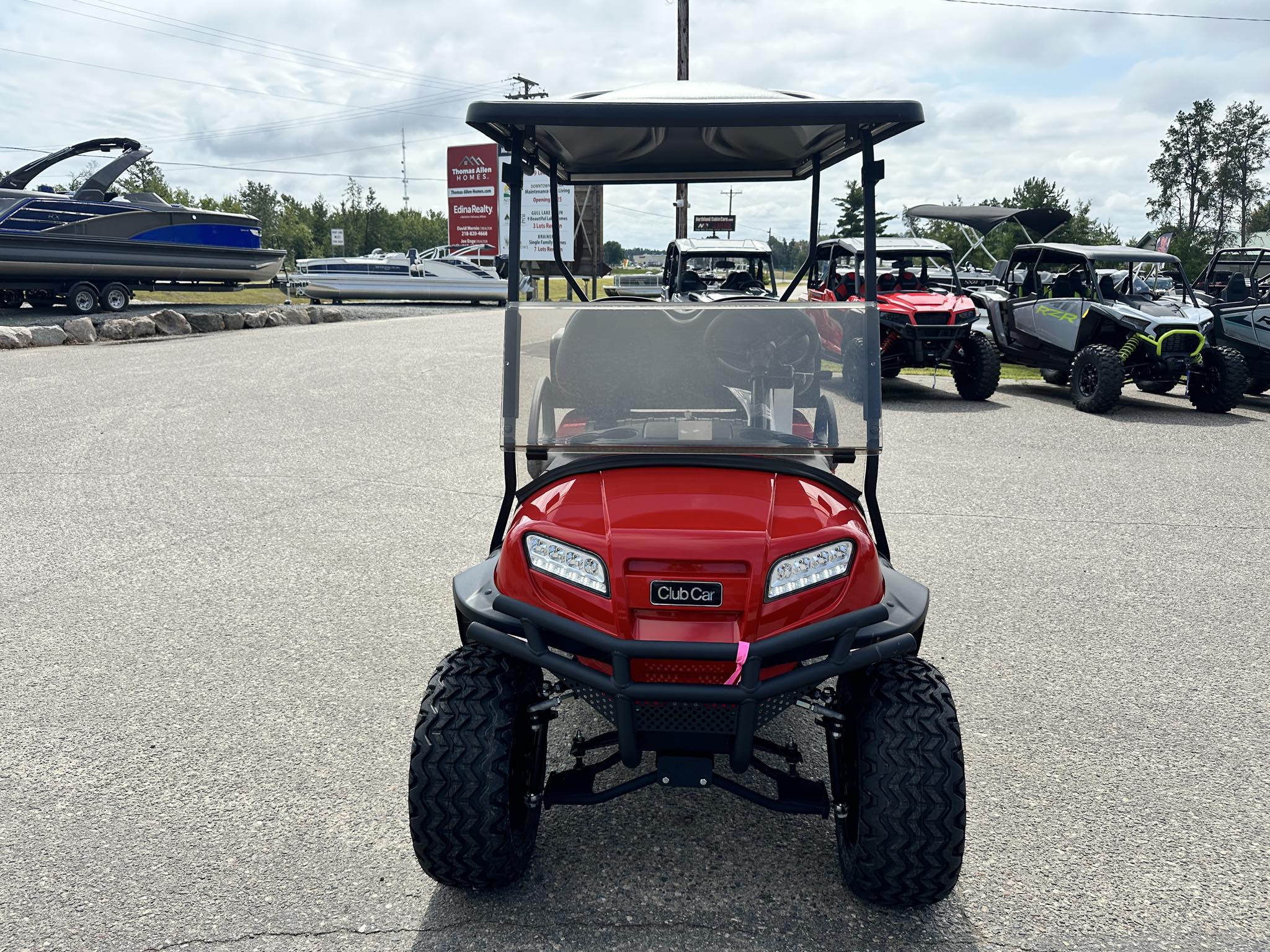 2026 Club Car 4 PASSENGER LIFTED GAS - Photo 3