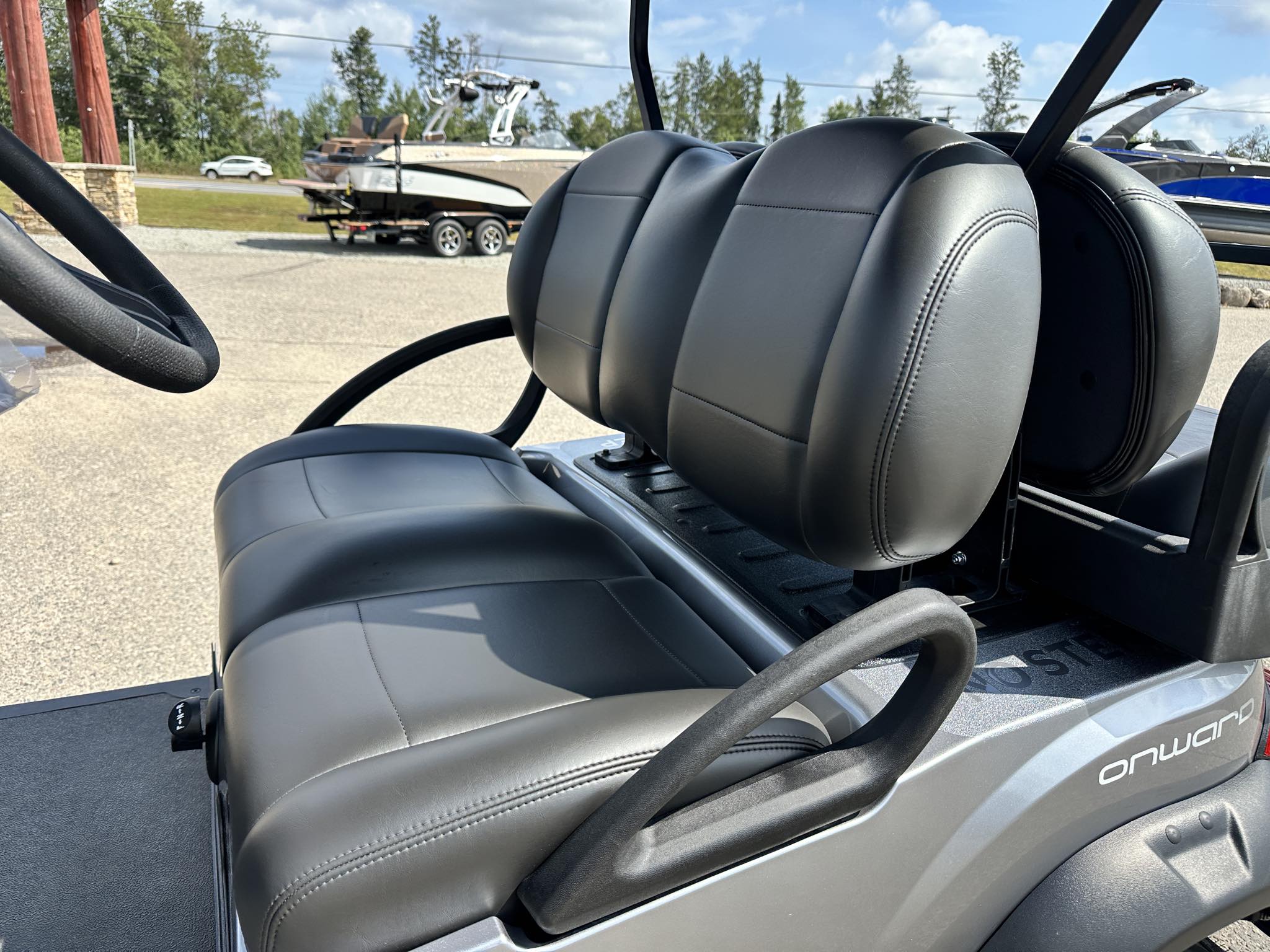 2026 Club Car 4 PASSENGER LIFTED GAS - Photo 3