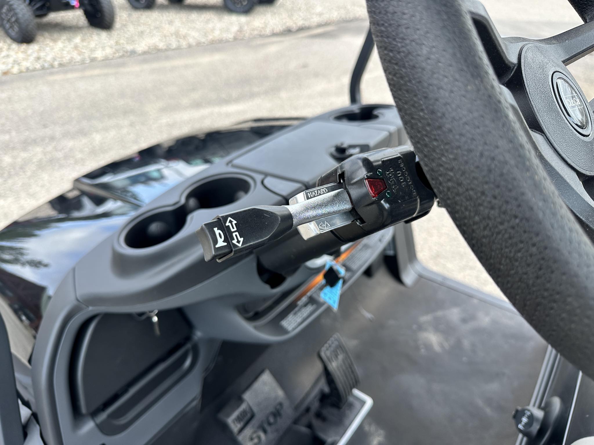 2026 Club Car 4 PASSENGER LIFTED GAS - Photo 4