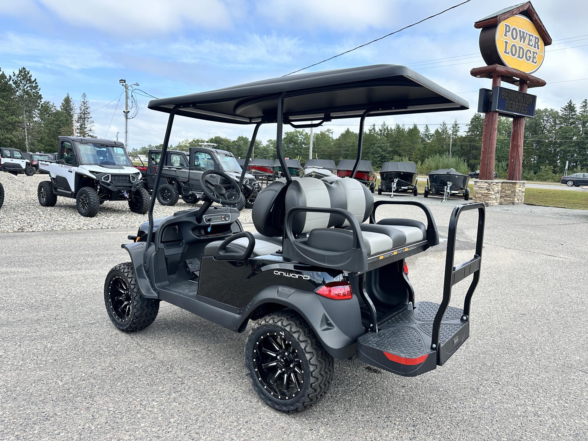 2026 Club Car 4 PASSENGER LIFTED GAS - Photo 8
