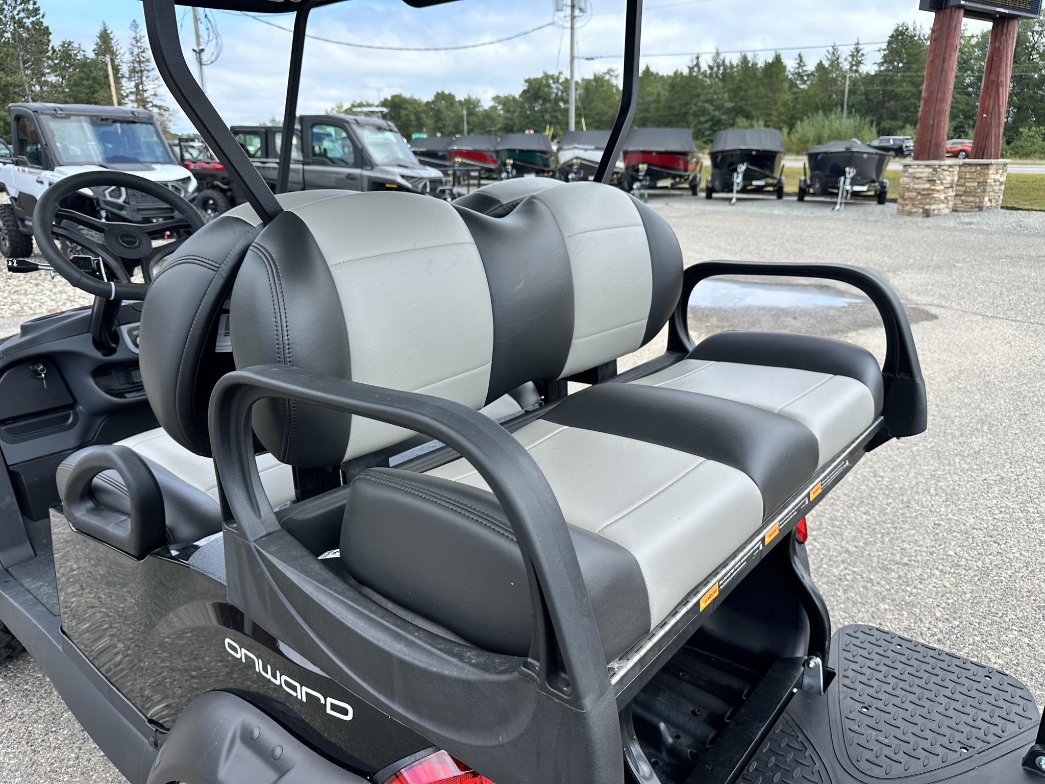 2026 Club Car 4 PASSENGER LIFTED GAS - Photo 10