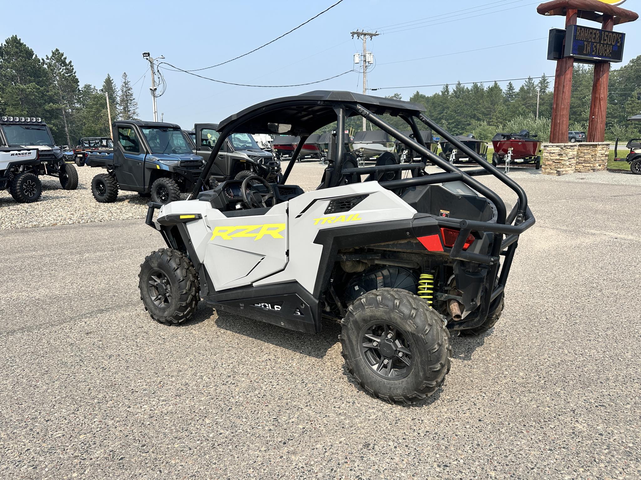 2023 Polaris RZR TRAIL PREMIUM - GHOST GRAY Premium - Photo 7