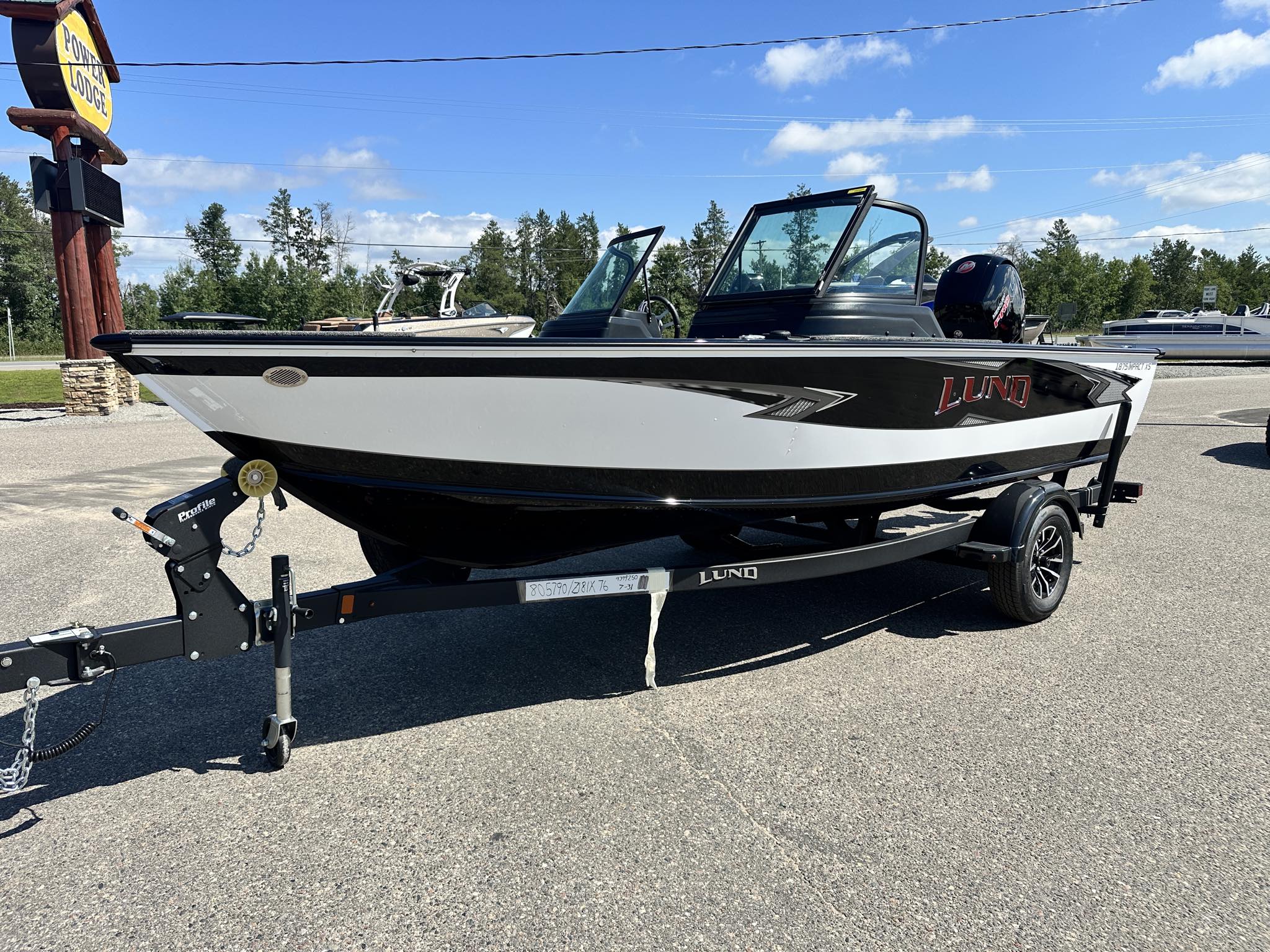 2026 Lund 1875 Impact XS - Photo 16