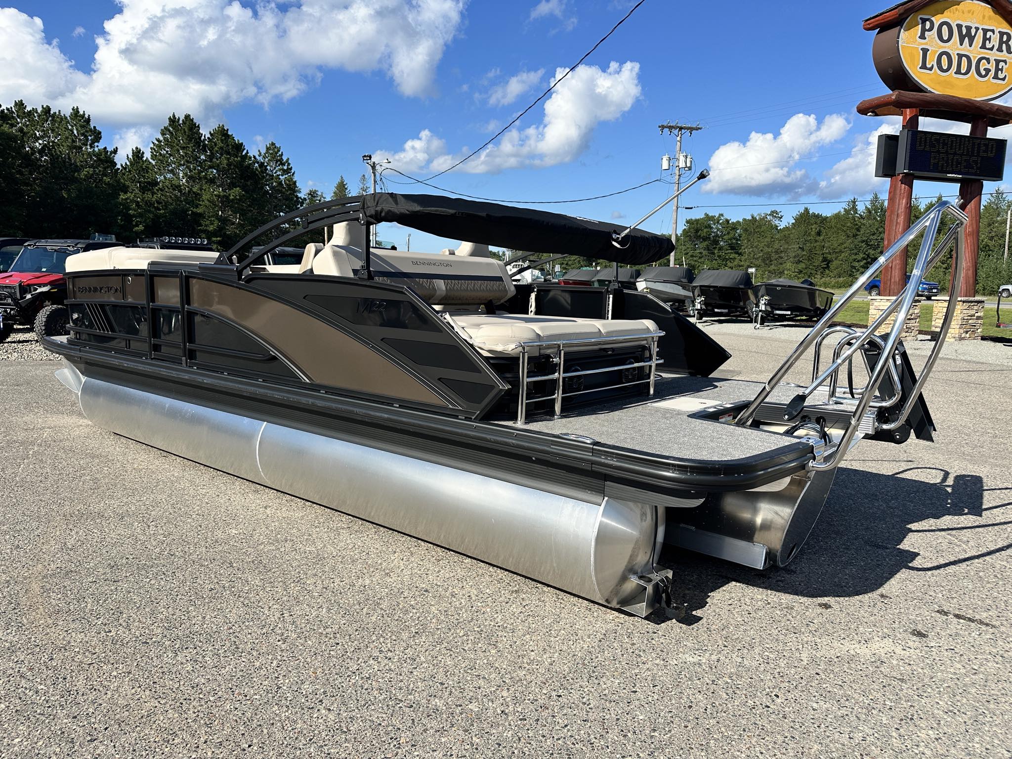 2026 Bennington M Series 22 MSB W/150 YAMAHA - Photo 4