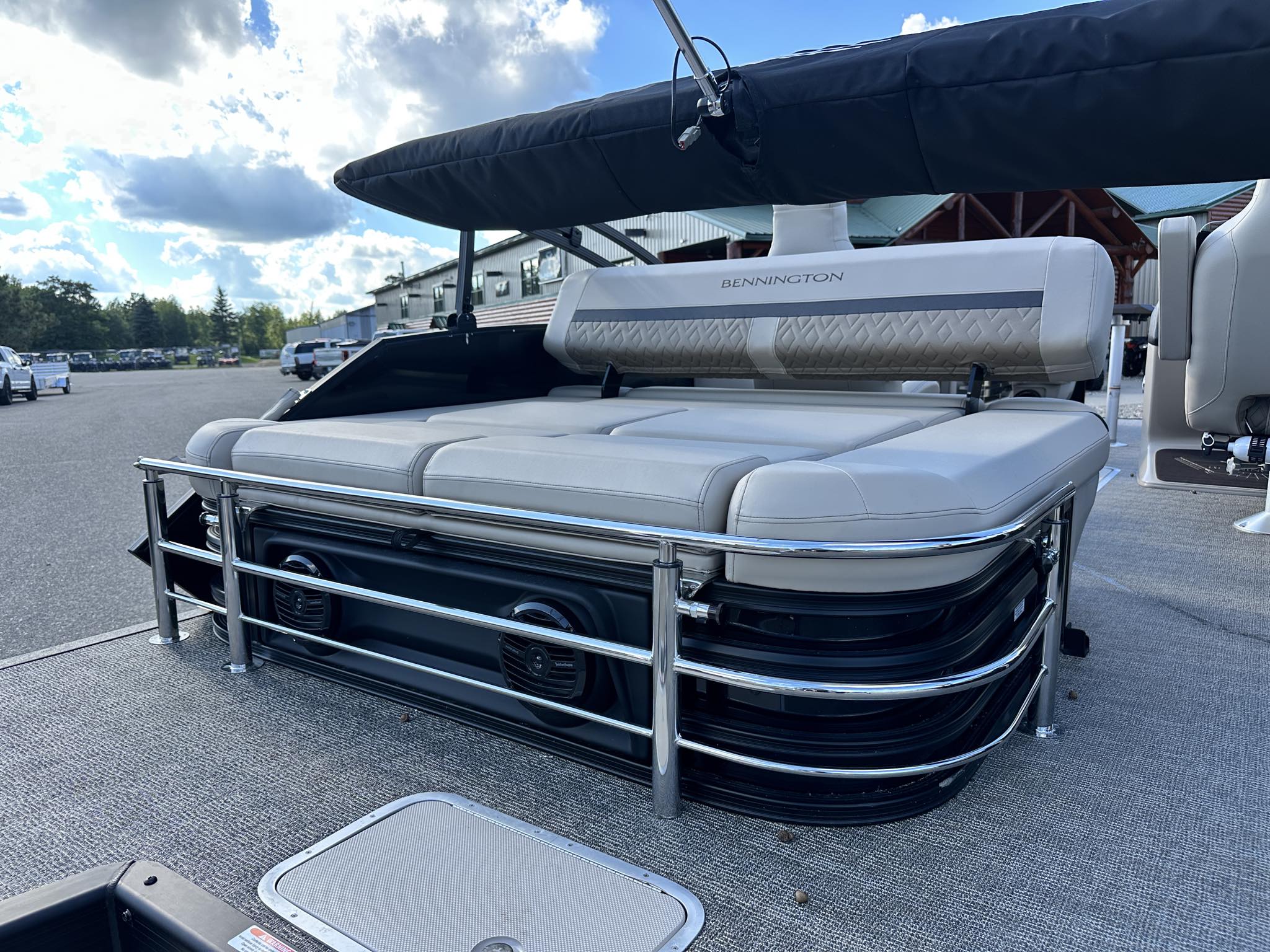 2026 Bennington M Series 22 MSB W/150 YAMAHA - Photo 7