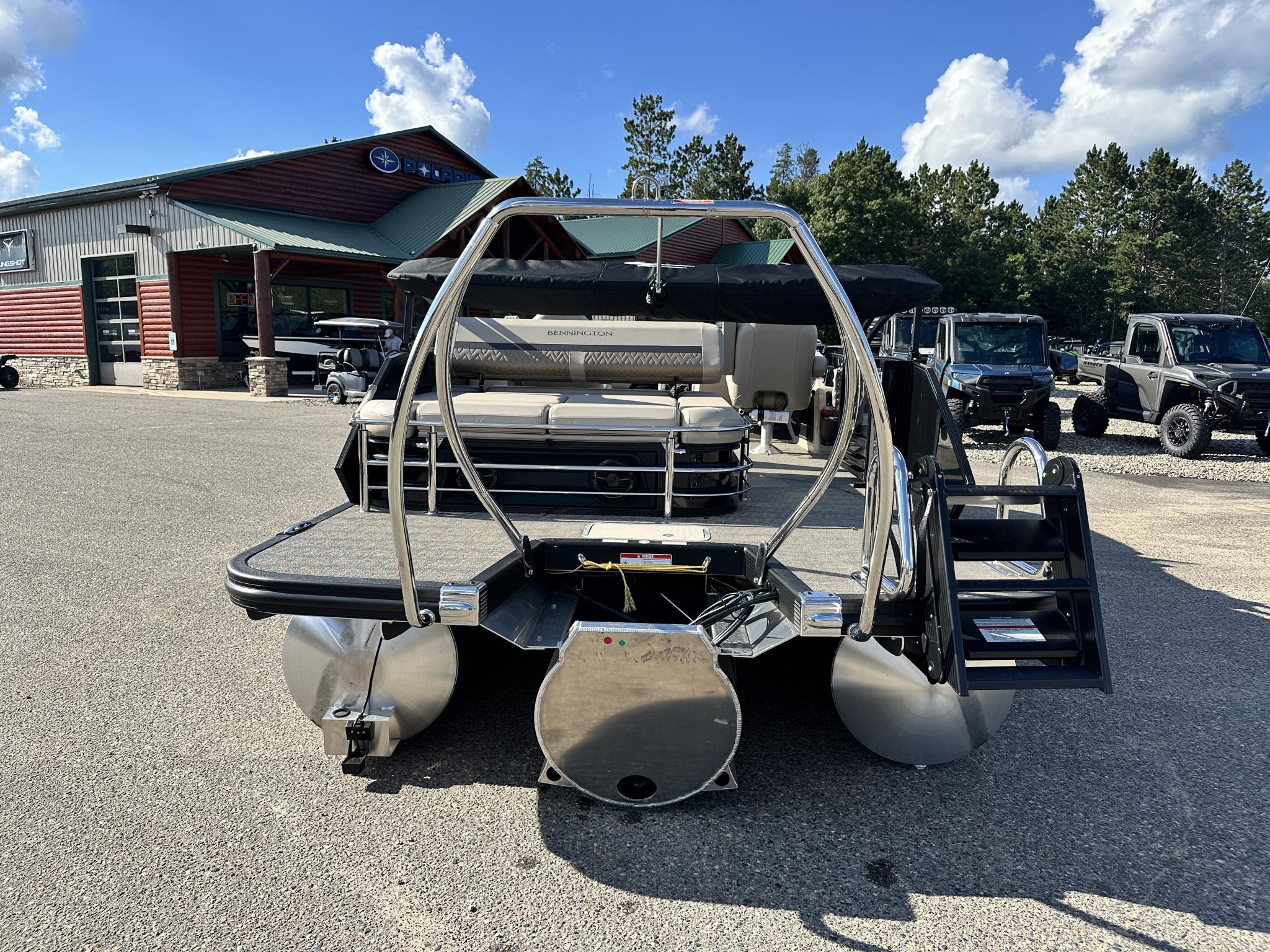 2026 Bennington M Series 22 MSB W/150 YAMAHA - Photo 8