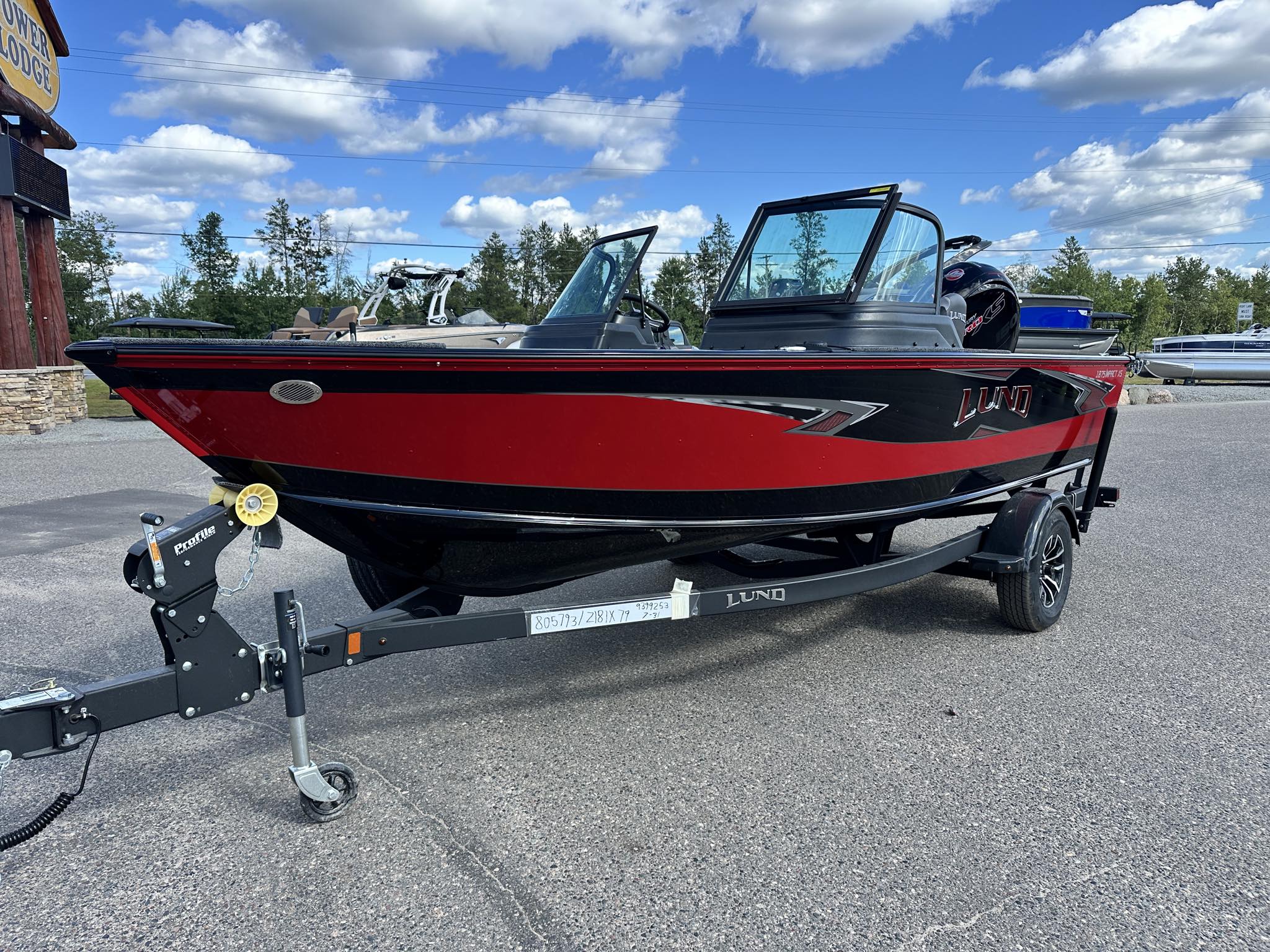 2026 Lund 1875 Impact XS - Photo 2