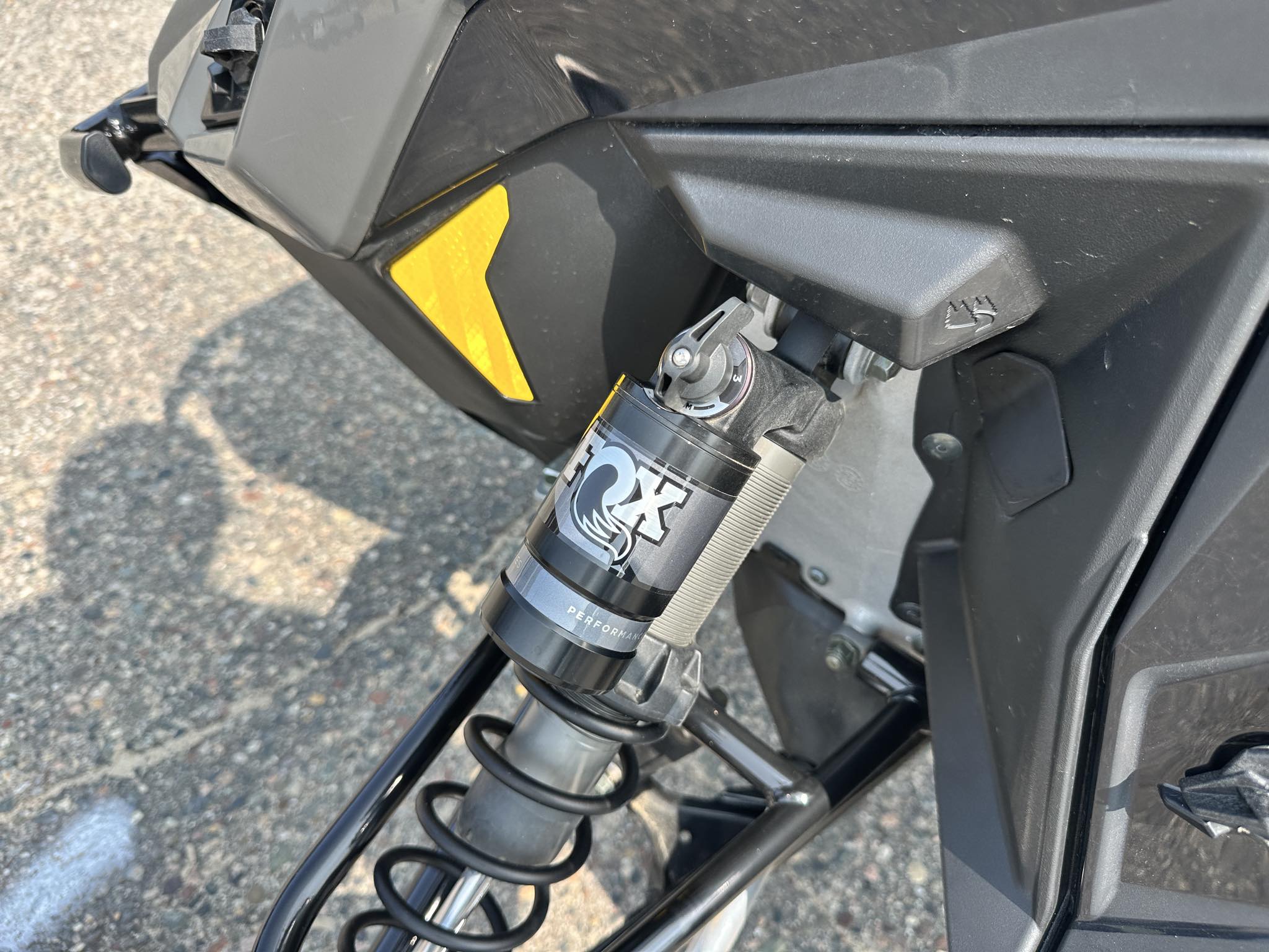2024 Polaris 650 INDY ADVENTURE 137 650 137 - Photo 2