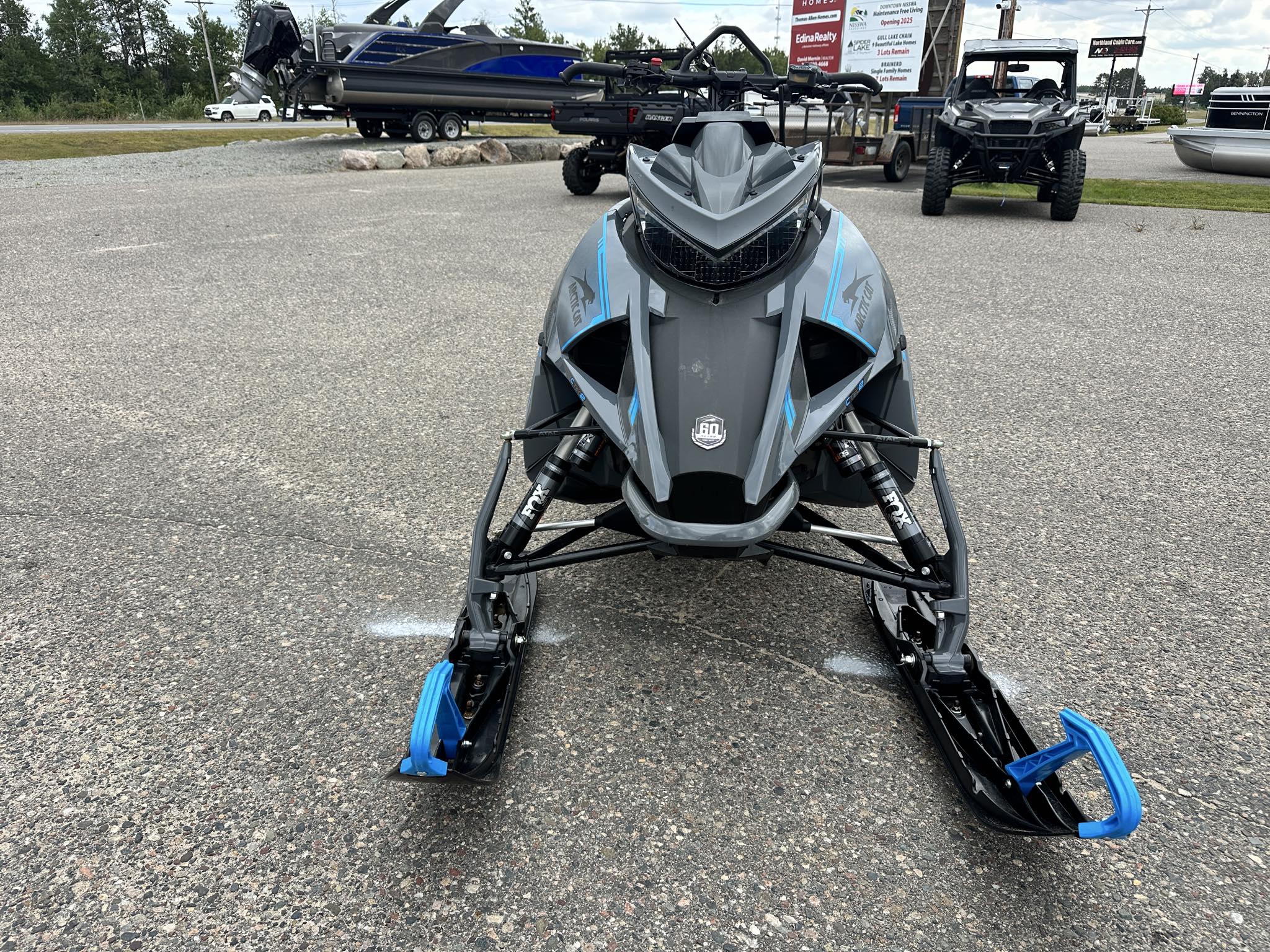 2022 Arctic Cat MOUNTAIN CAT ALPHA ONE 154 - Photo 4