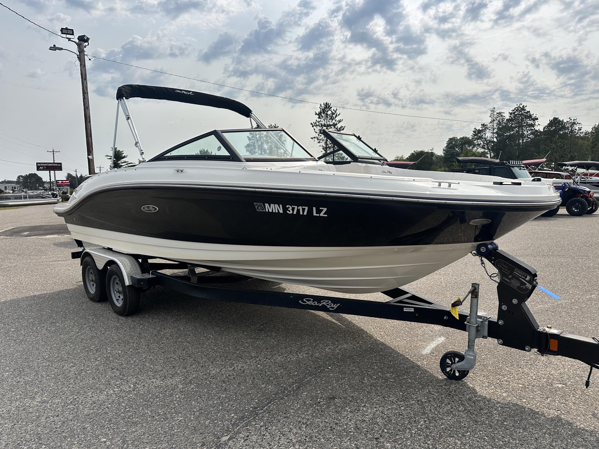 2020 Sea Ray SPX 210 - Photo 11