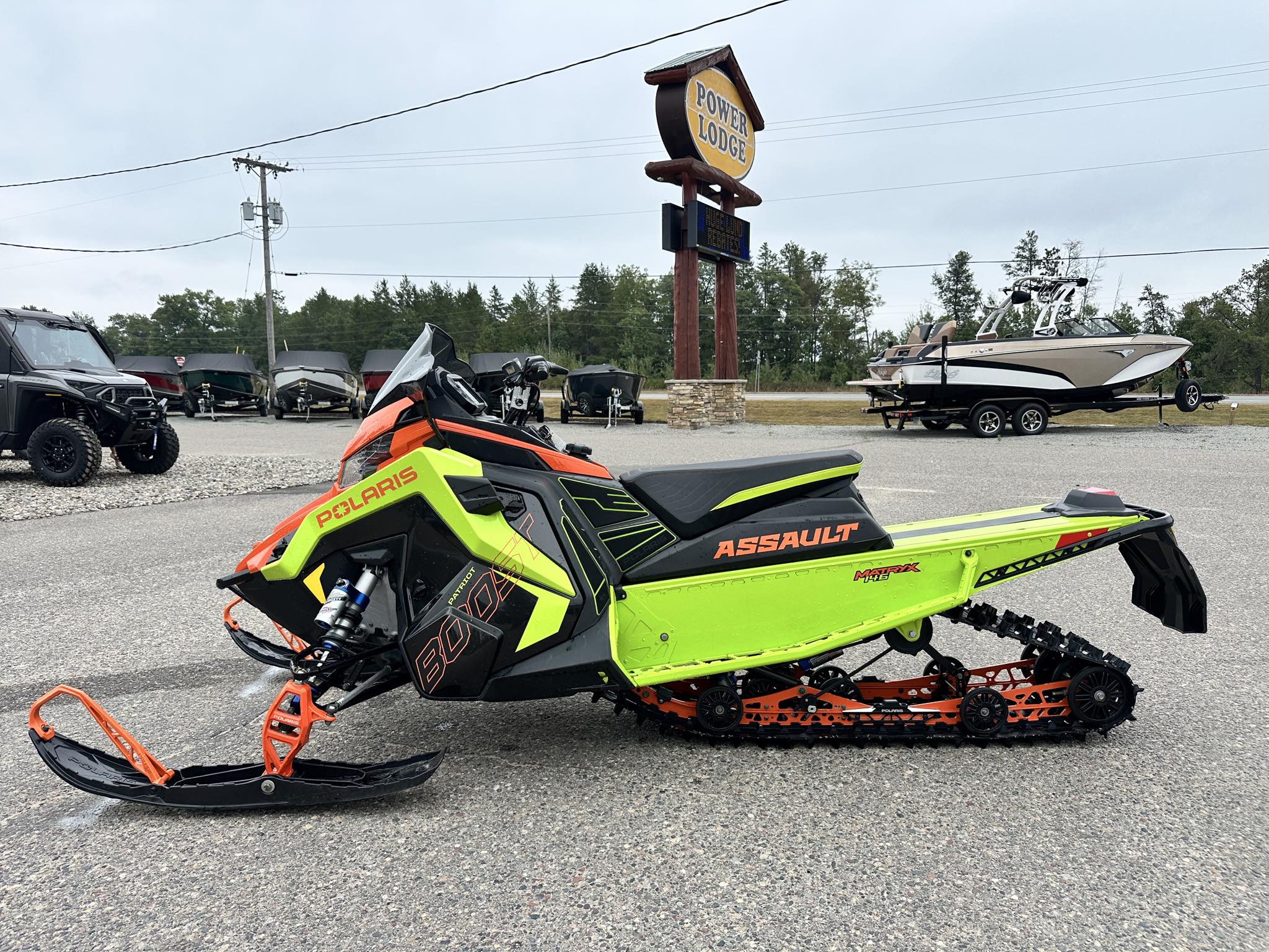 2023 Polaris PATRIOT BOOST SWITCHBACK ASSAULT 146 Patriot Boost 146 - Photo 4