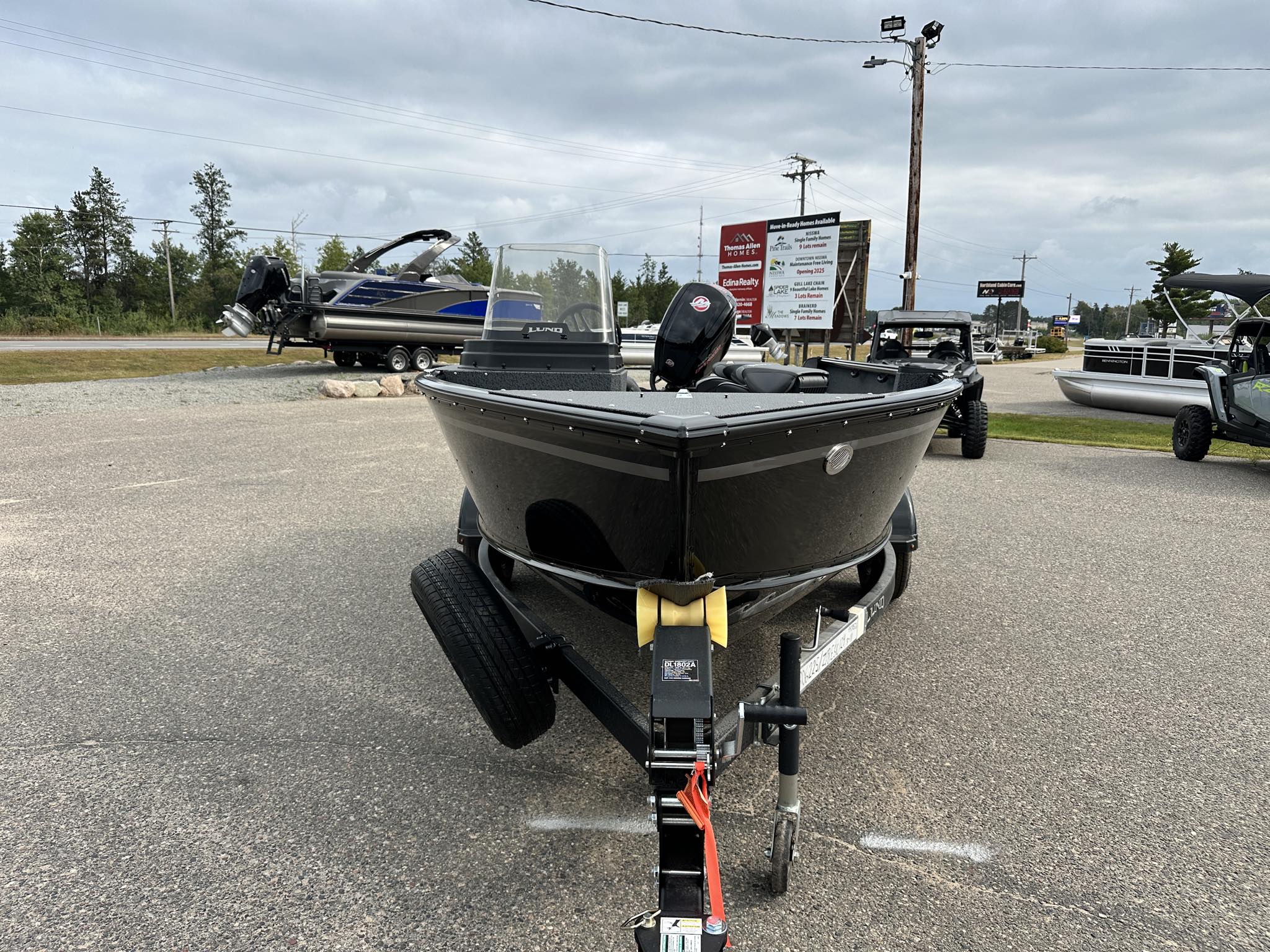 2026 Lund 1800 EXPLORER SPORT SIDE CONSOLE - Photo 3