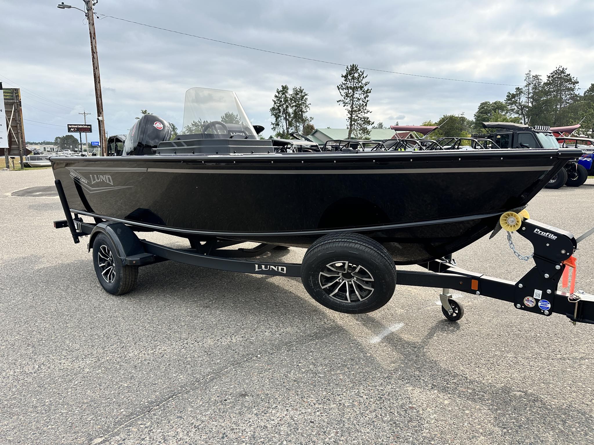 2026 Lund 1800 EXPLORER SPORT SIDE CONSOLE - Photo 8