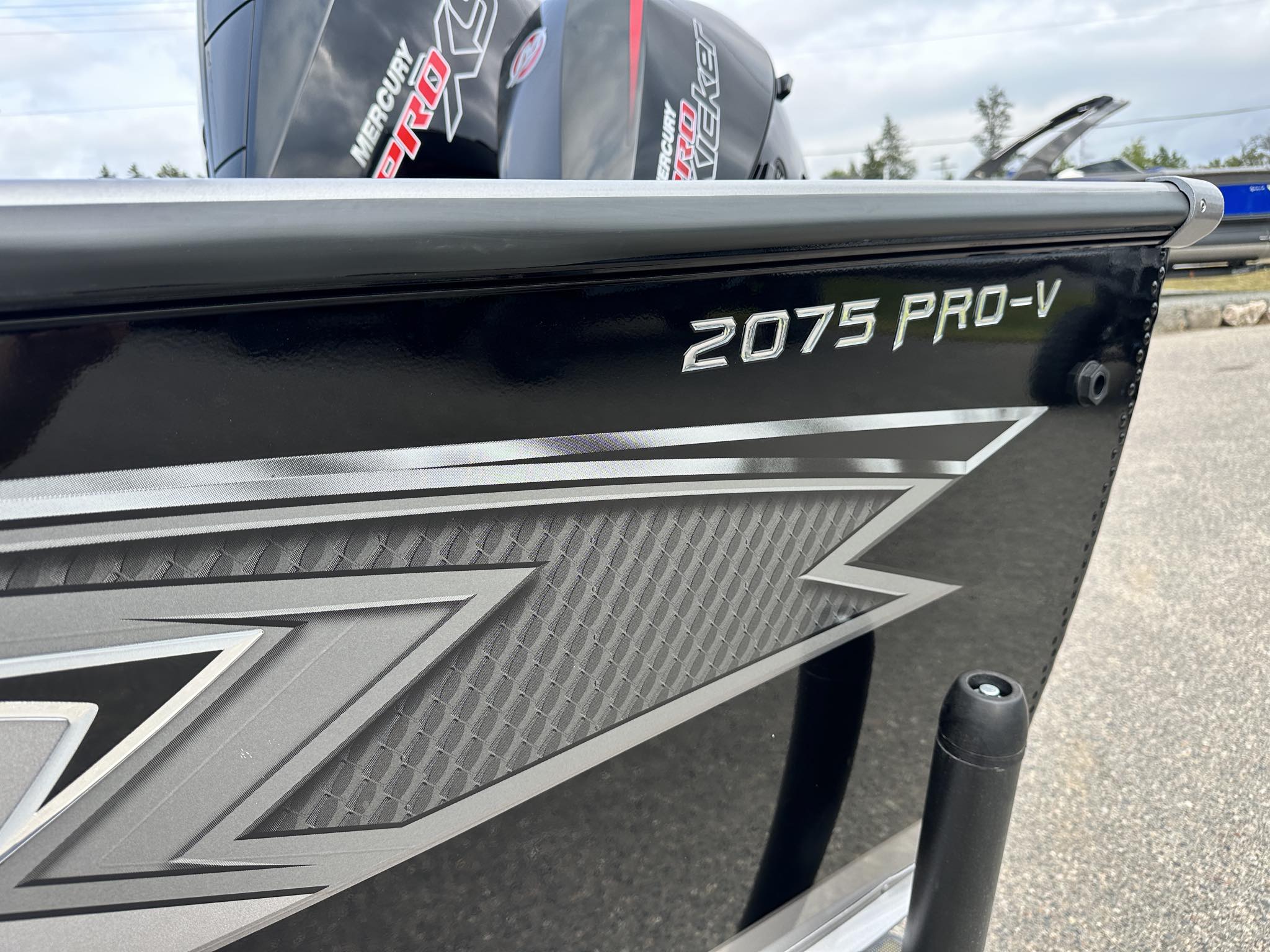 2026 Lund 2075 Pro V Sport - Photo 2