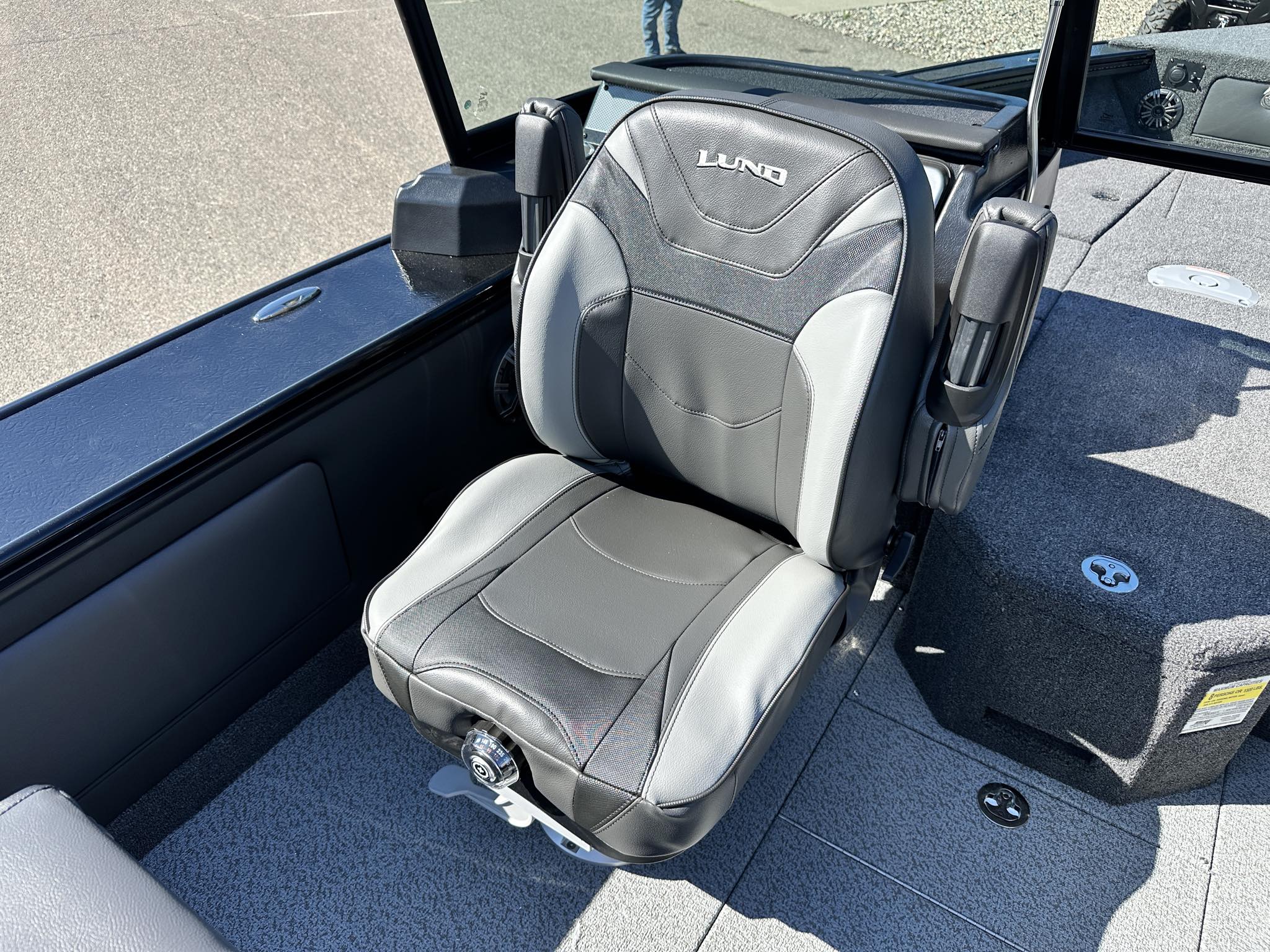 2026 Lund 1975 Pro V Sport - Photo 9