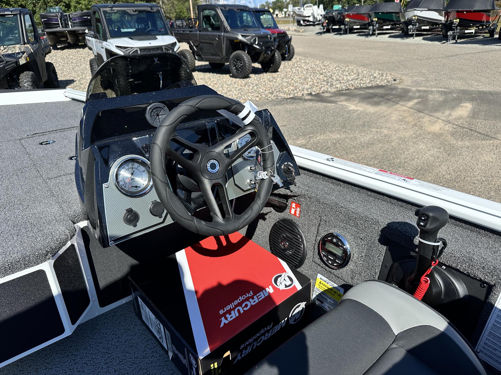 2026 Lund 1775 Renegade SS - Photo 2