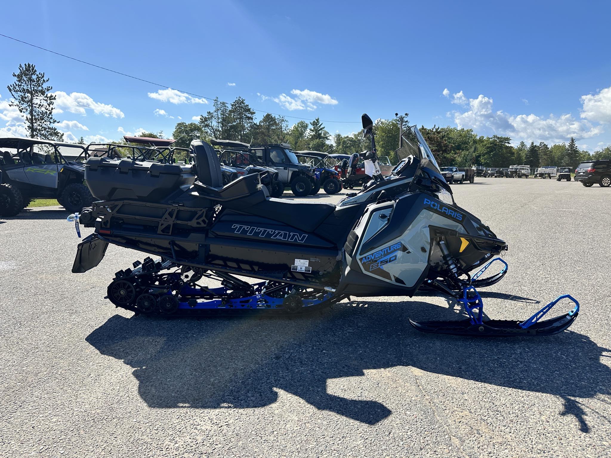 2026 Polaris 850 TITAN ADV ULT 155 - BLU/BLK-BLK-BLU-7S - Photo 10