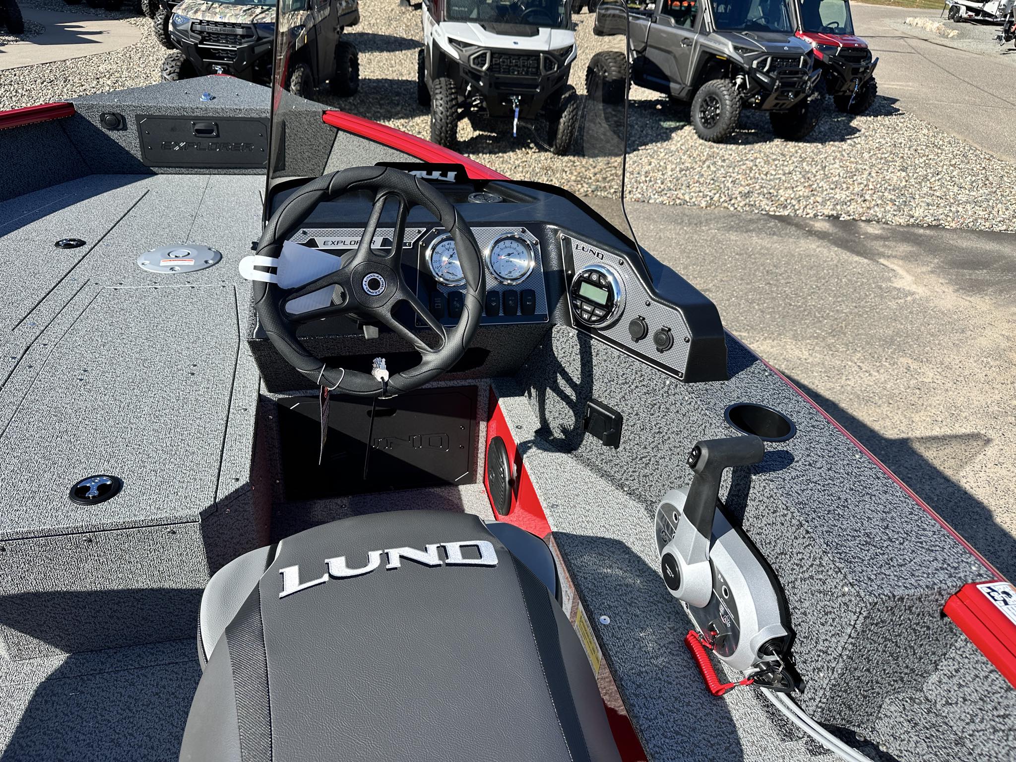 2026 Lund 1800 EXPLORER SPORT SIDE CONSOLE - Photo 9