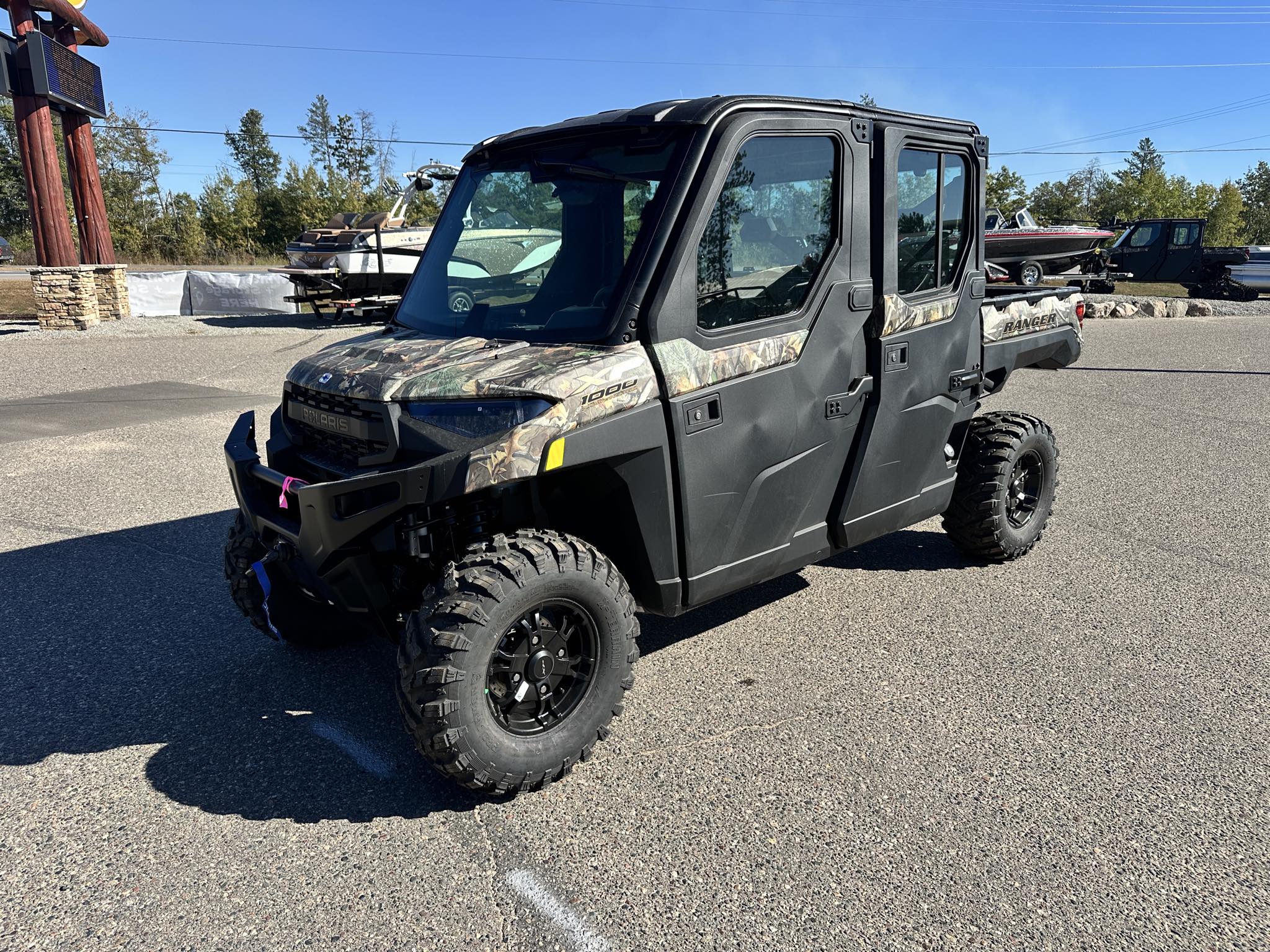 2026 Polaris RANGER CREW XP 1000 NORTHSTAR PREMIUM - Photo 2