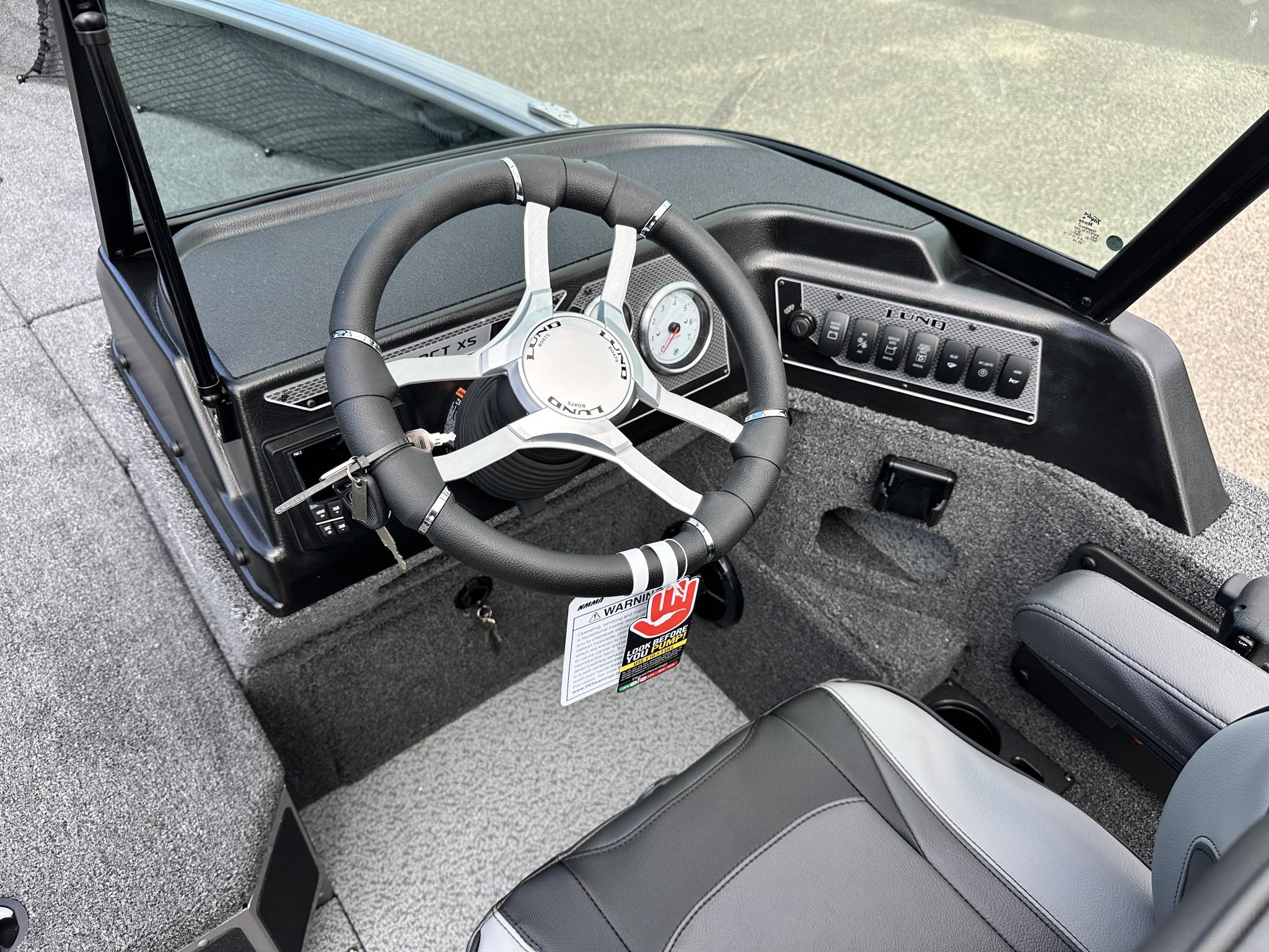 2026 Lund Impact XS 2075 Sport - Photo 17