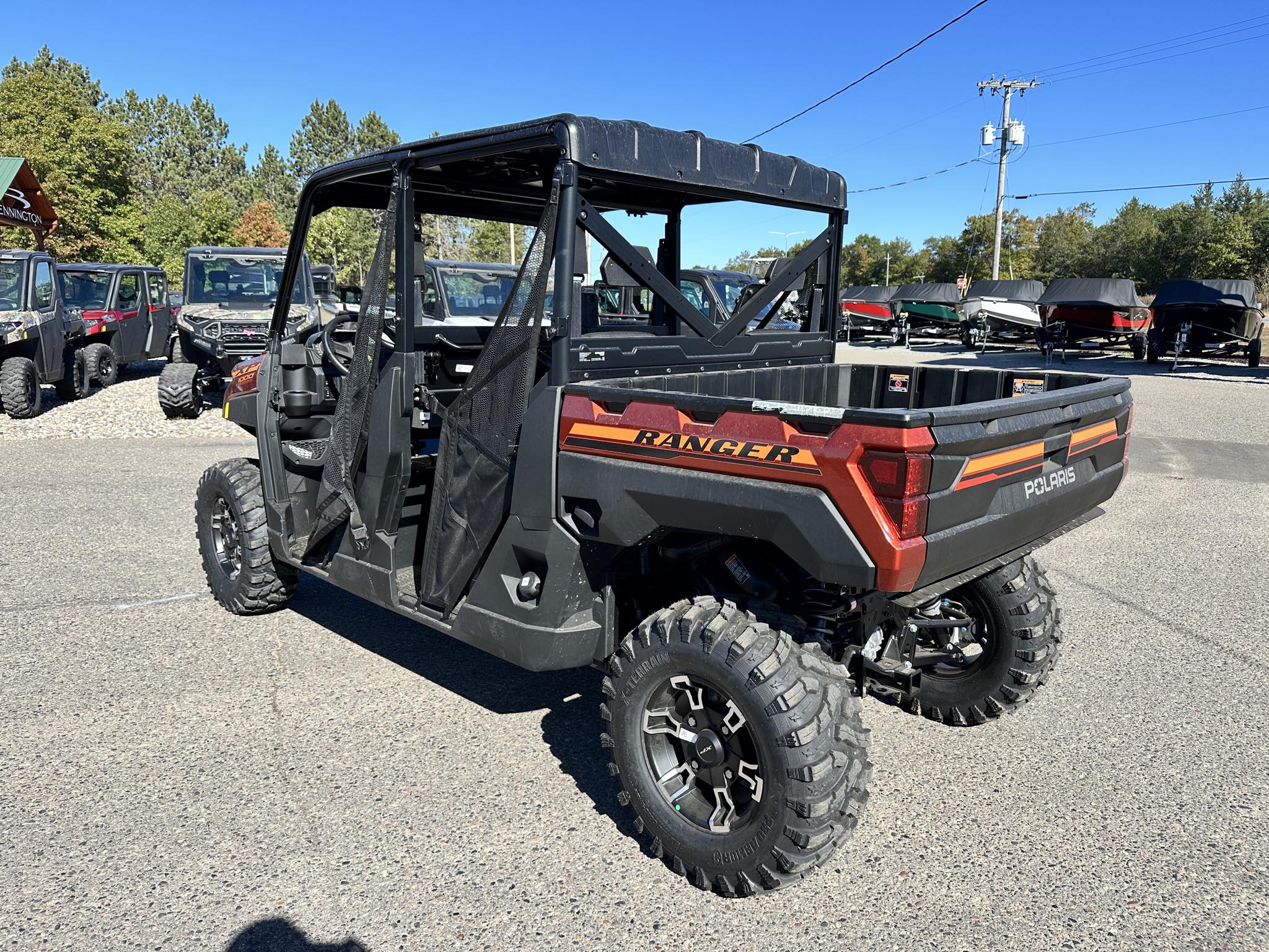2025 Polaris RANGER CREW XP 1000 PREMIUM - Photo 2
