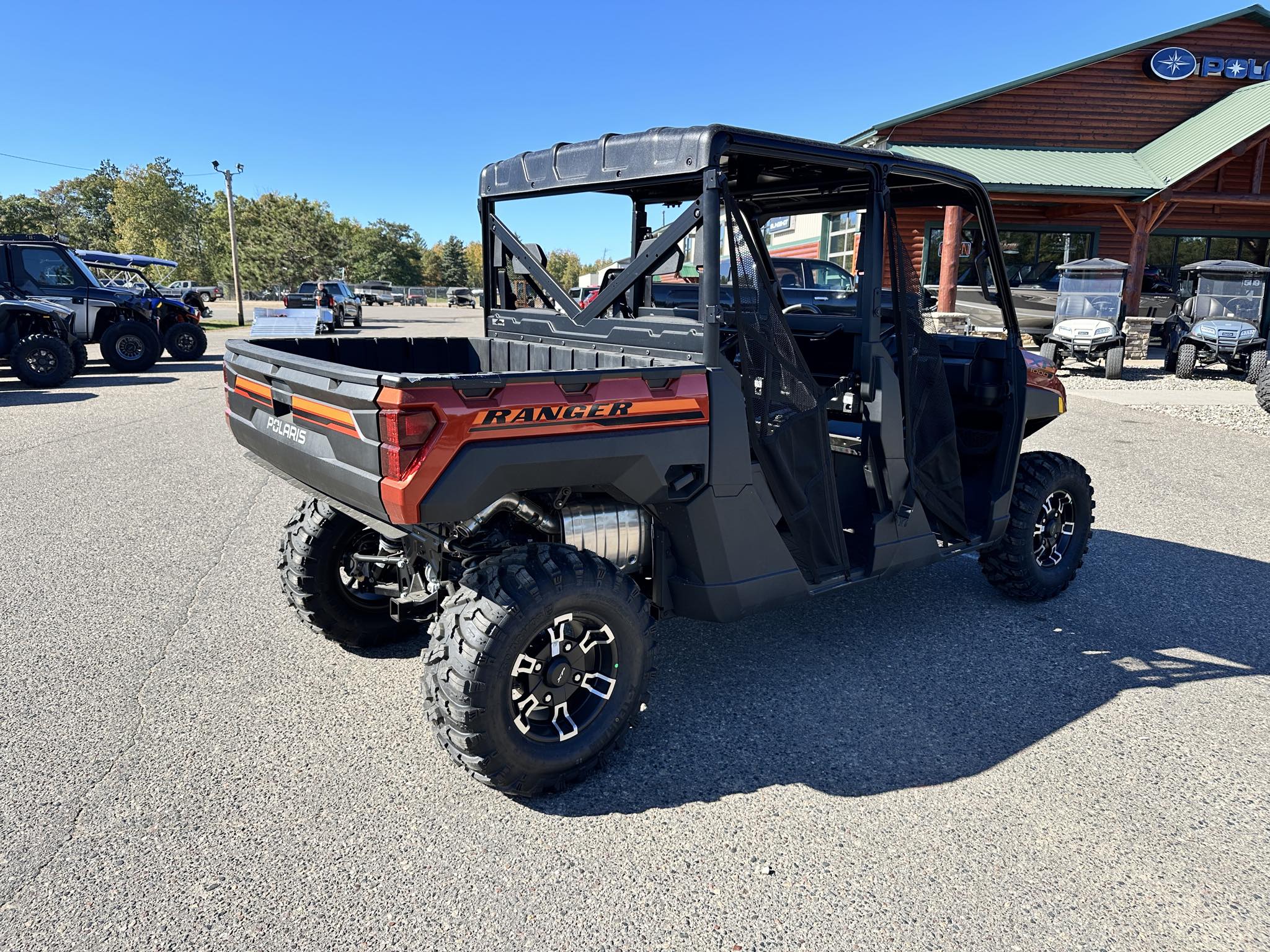 2025 Polaris RANGER CREW XP 1000 PREMIUM - Photo 7