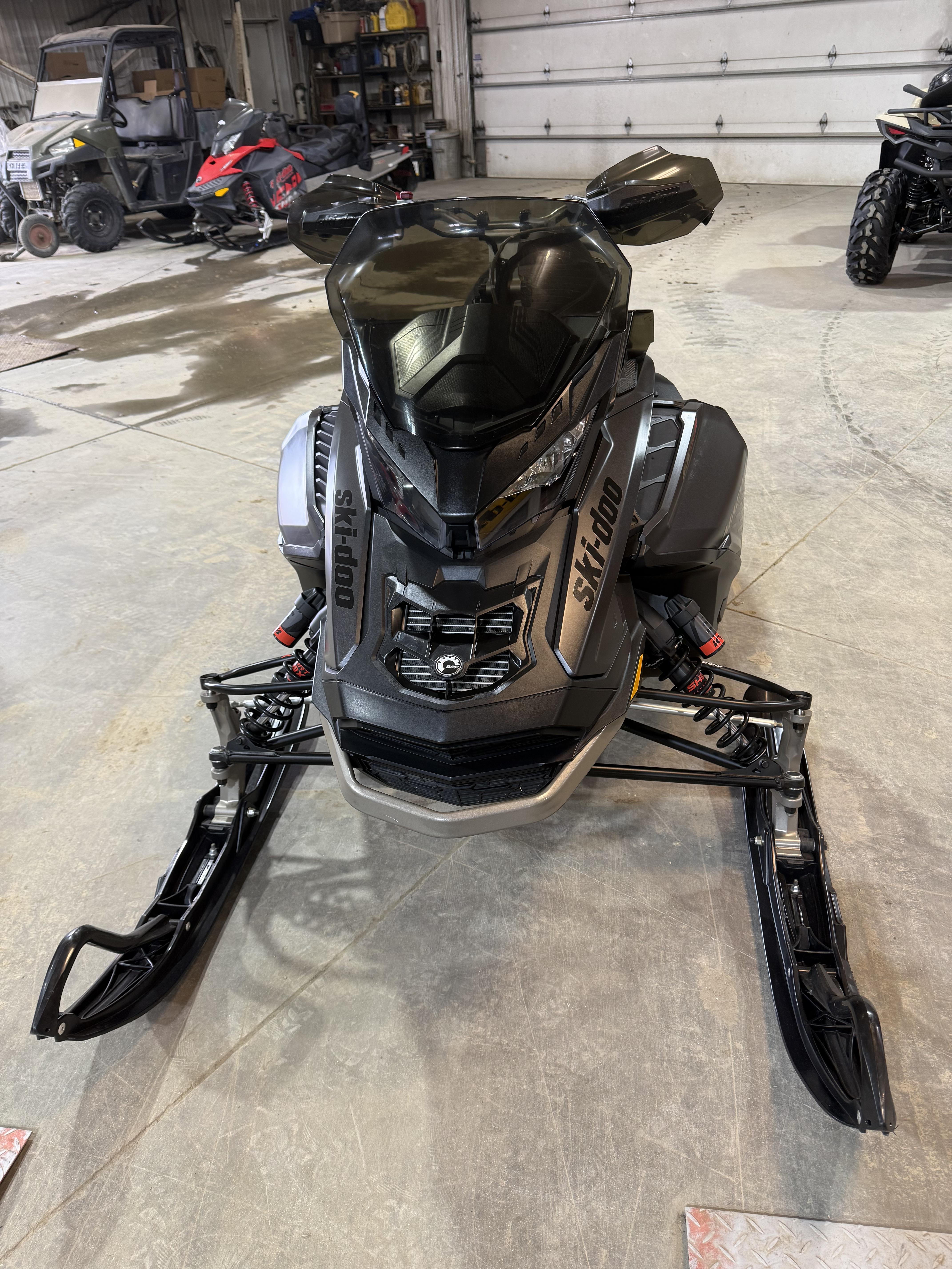 2022 Ski-Doo MACH Z 900 ACE™ Turbo R - Photo 4