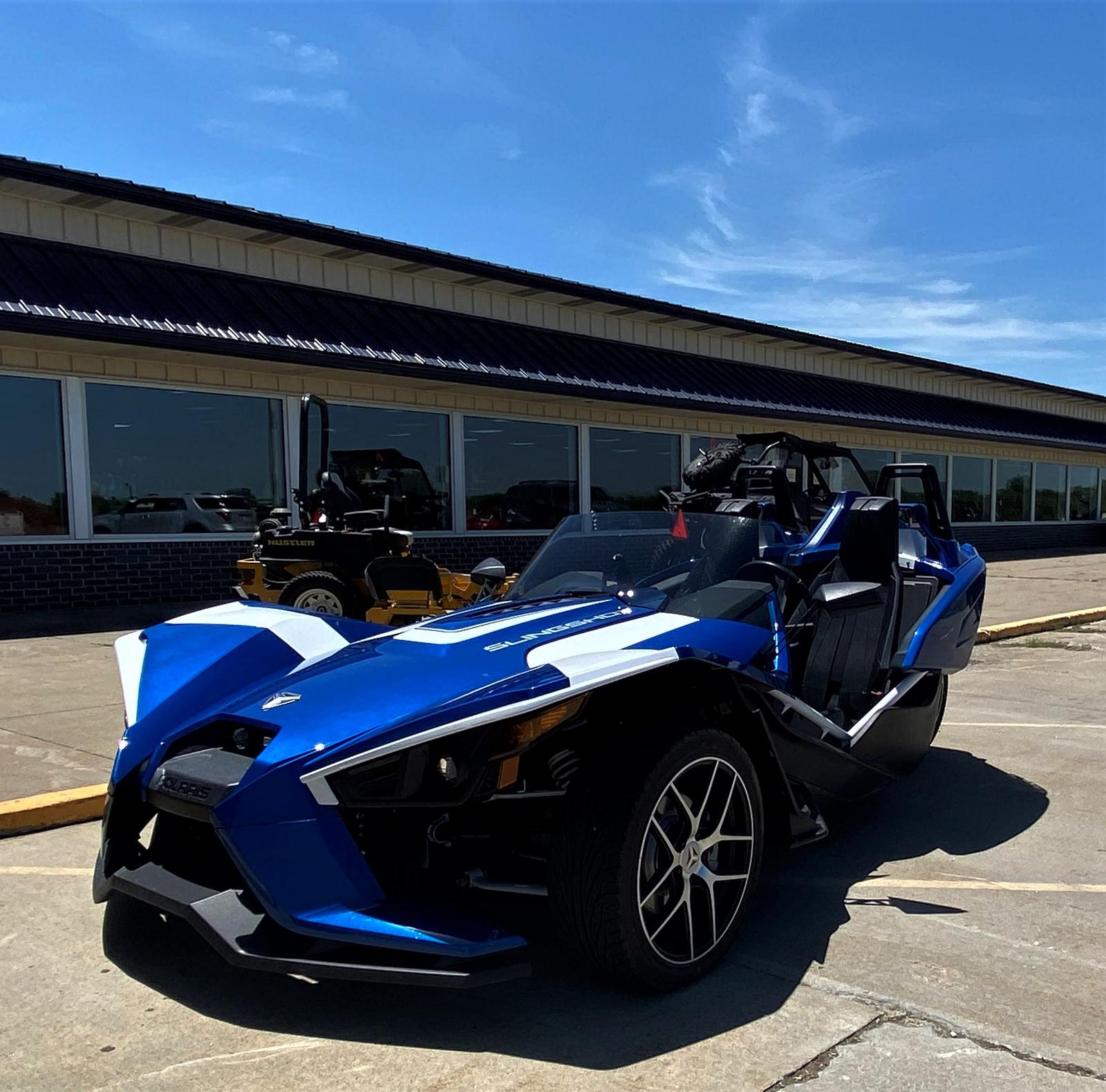 2016 Polaris Industries Slingshot SL LE for sale in Chariton, IA. C & C
