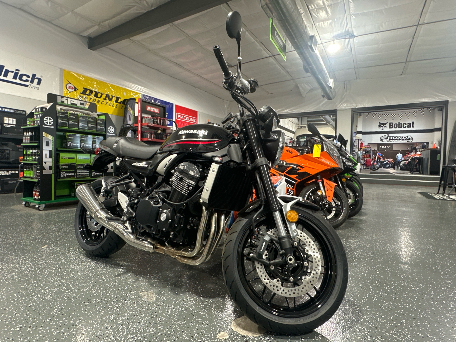 リ Harley Davidson Motorcycle OEM 1/2