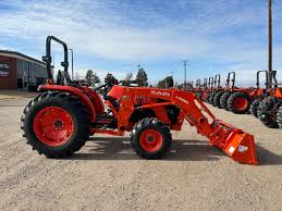 2025 Kubota MX5400 Gear 4WD