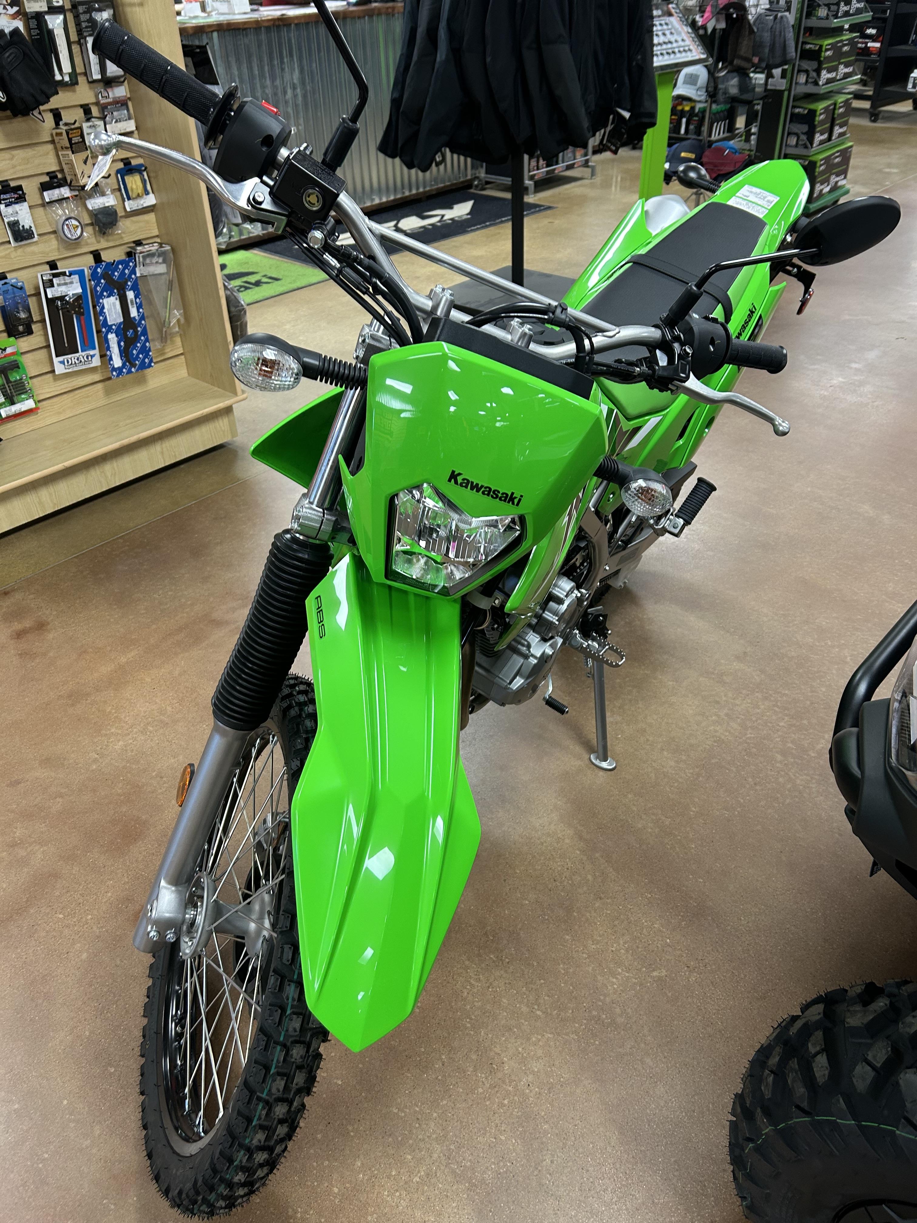 2025 Kawasaki KLX 230 S ABS - Photo 2