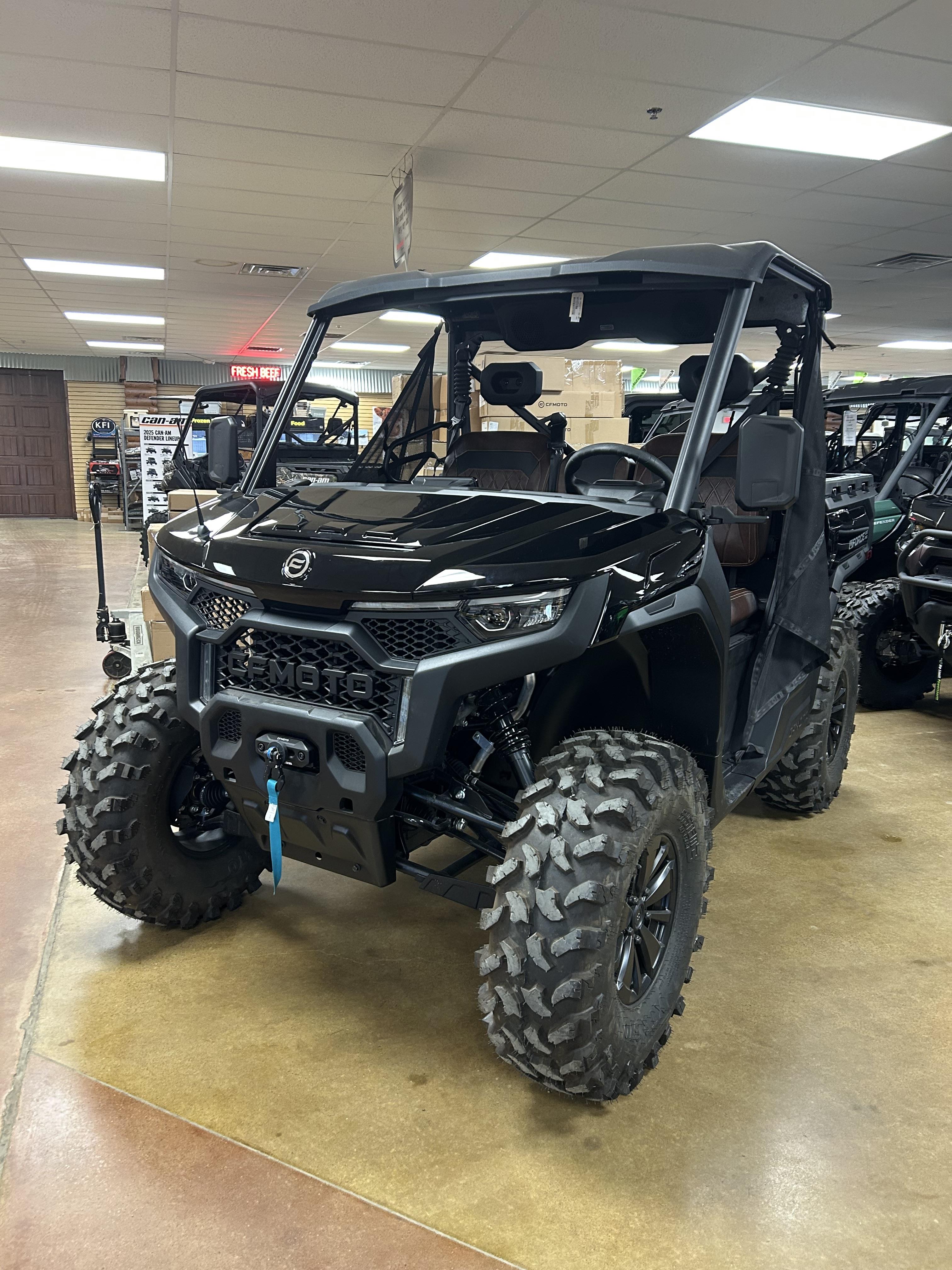 2025 CFMOTO UFORCE 1000 PRO - Photo 2