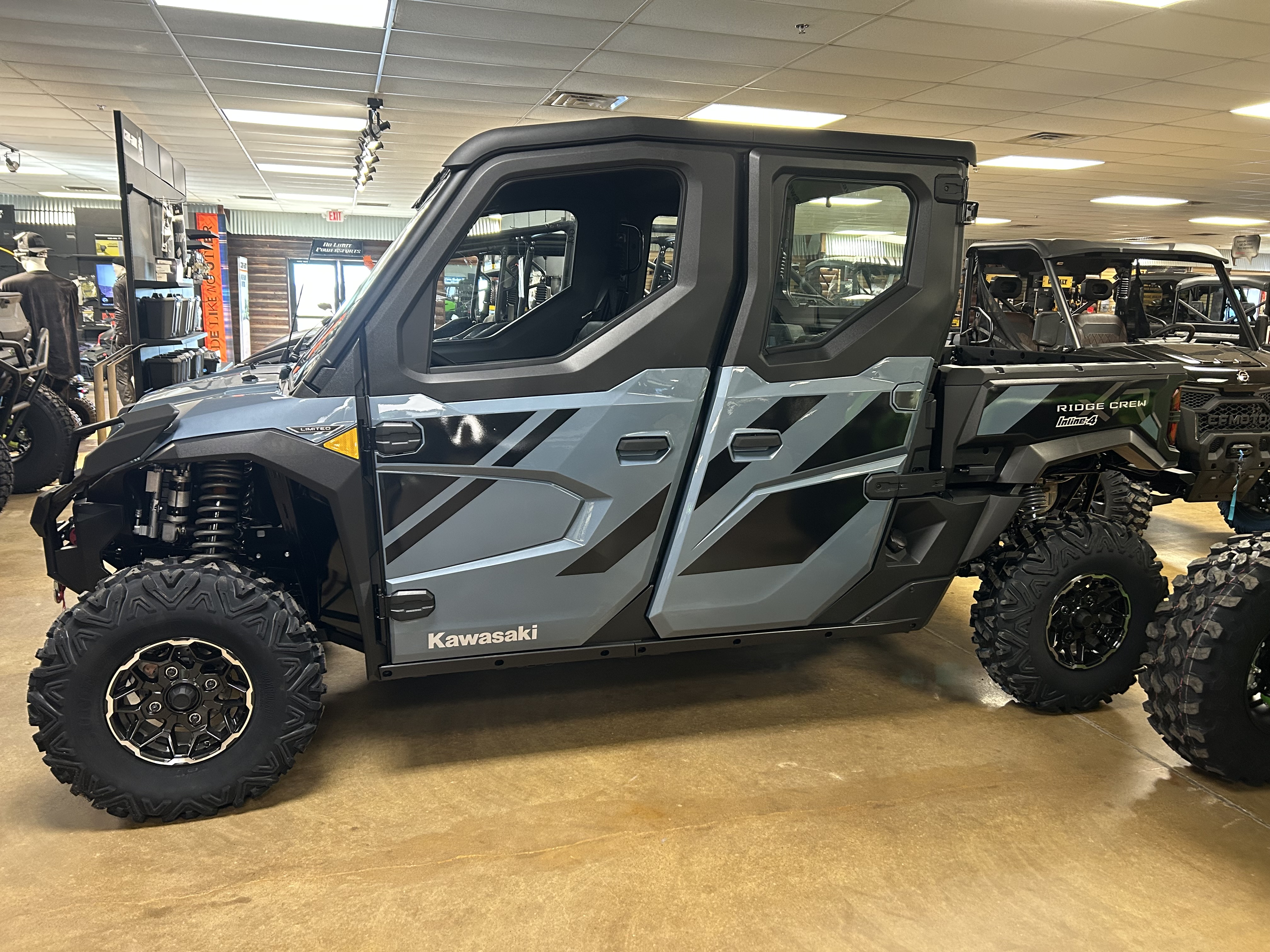 2025 Kawasaki RIDGE XR CREW LIMITED
