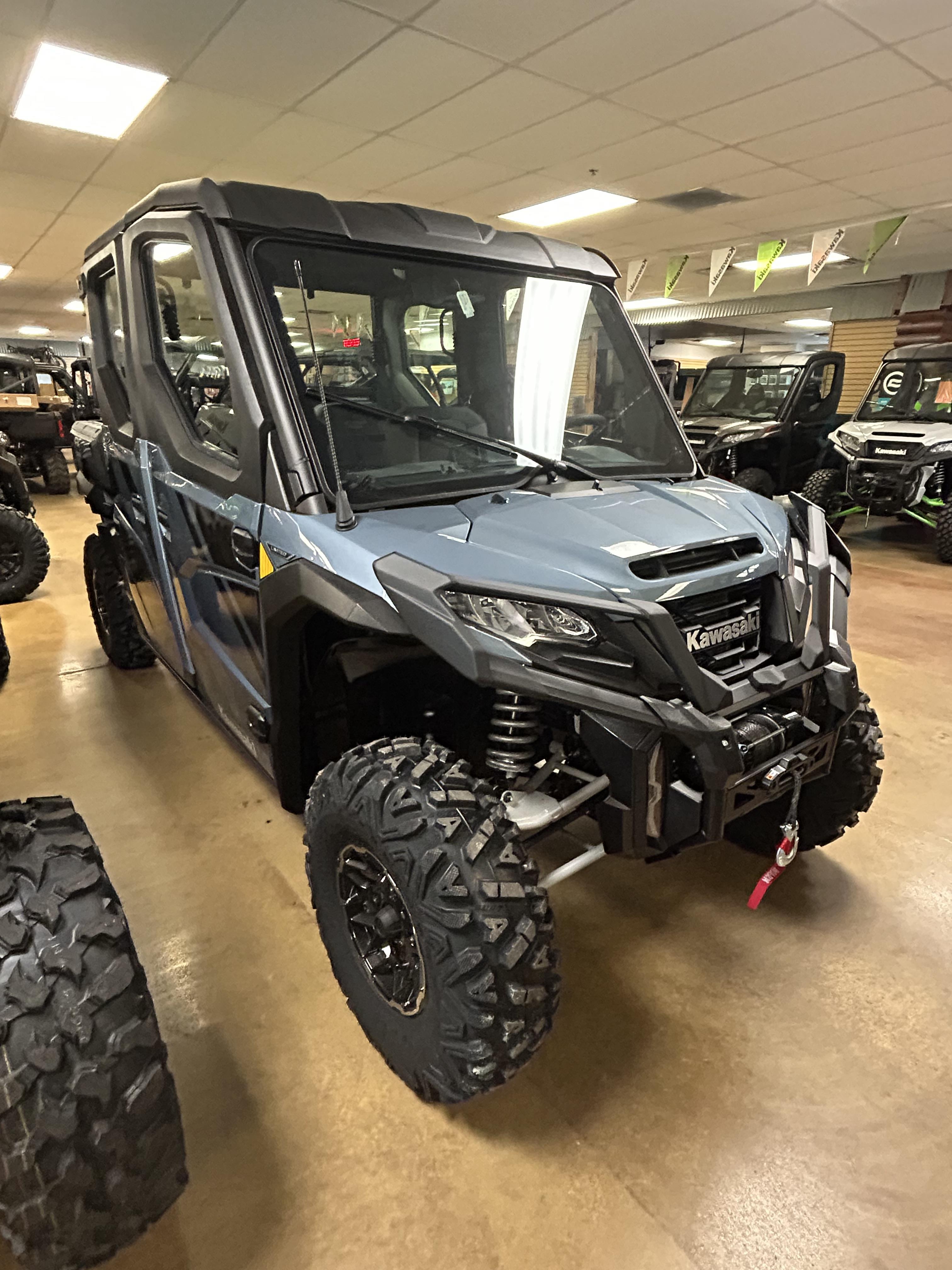 2025 Kawasaki RIDGE XR CREW LIMITED - Photo 3