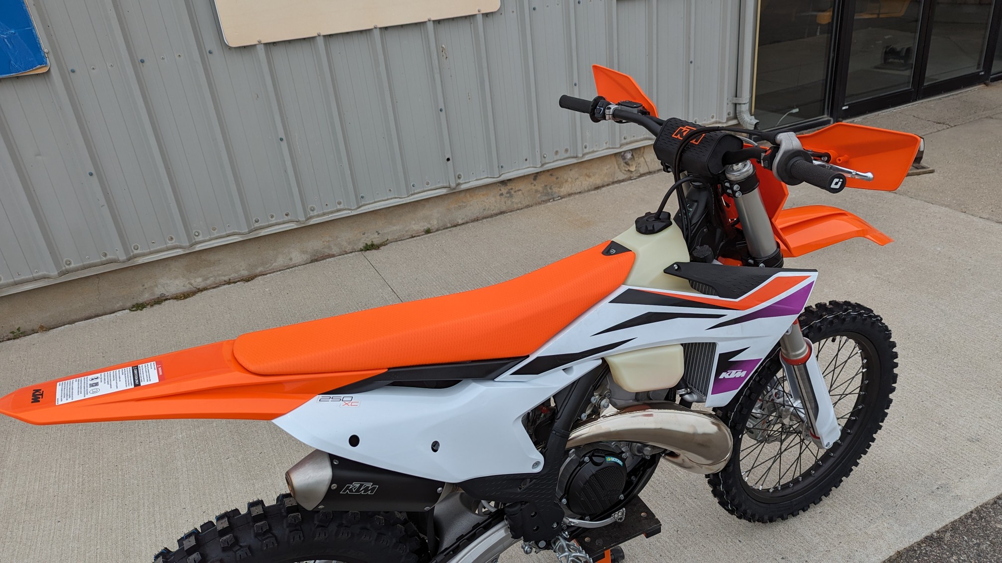 2024 KTM 250 XC - Ride Into Winter Sale! - Photo 14