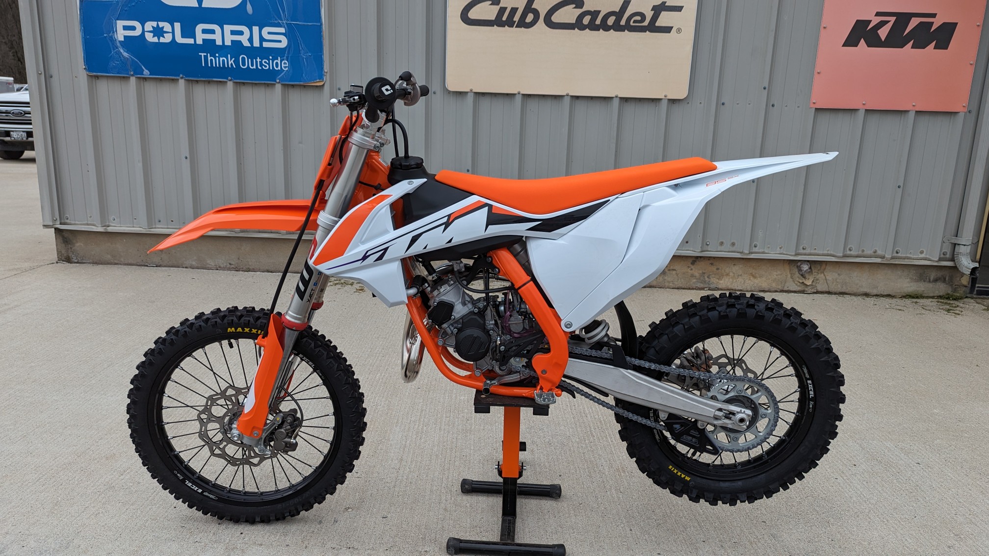 2024 KTM 85 SX 19/16 - Ride Into Winter Sale! - Photo 8