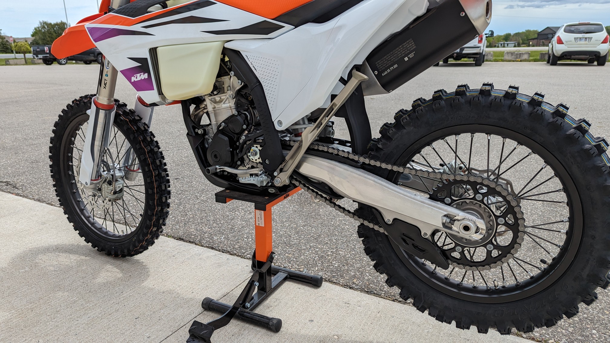 2024 KTM 350 XC-F - Ride Into Winter Sale! - Photo 10