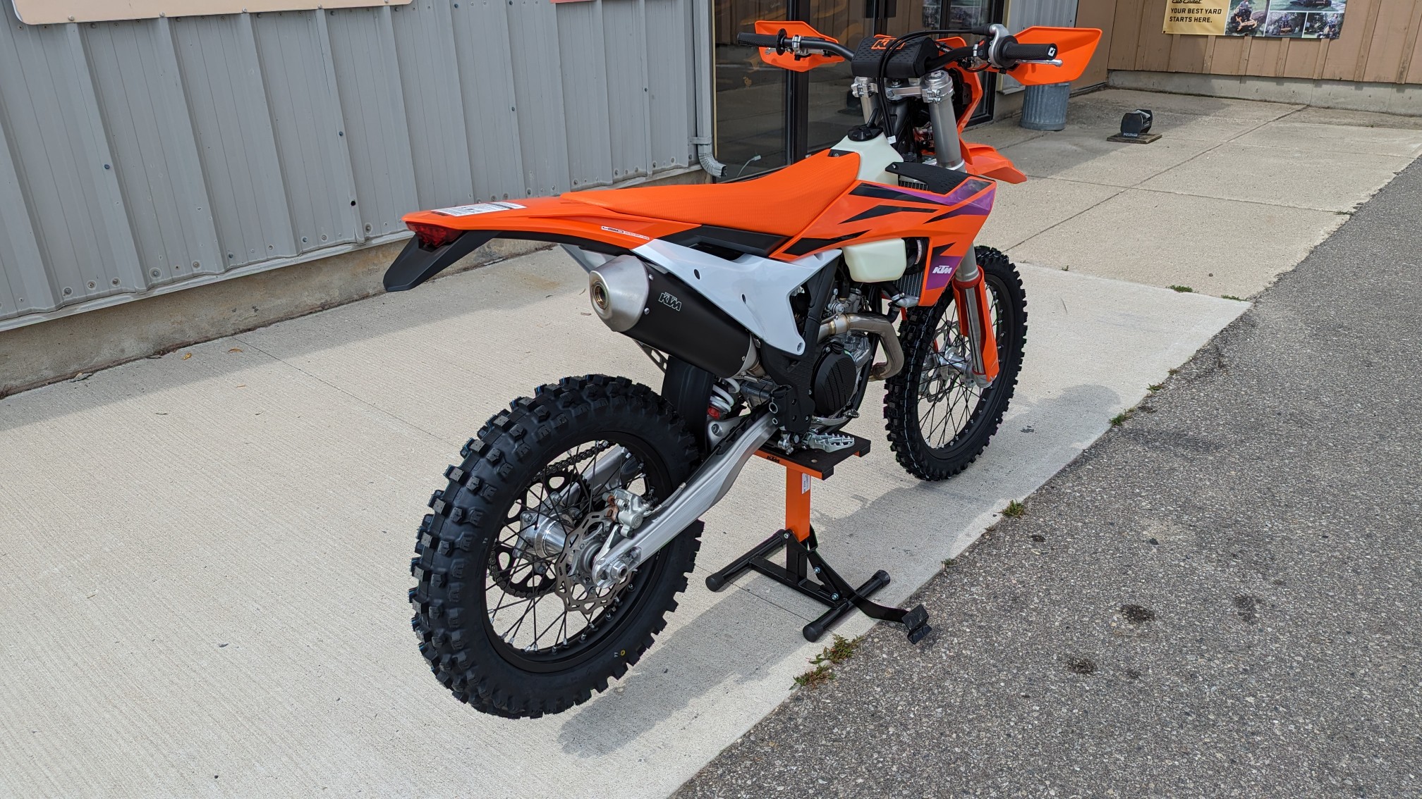 2024 KTM 450 XCF-W - Ride Into Winter Sale! - Photo 7