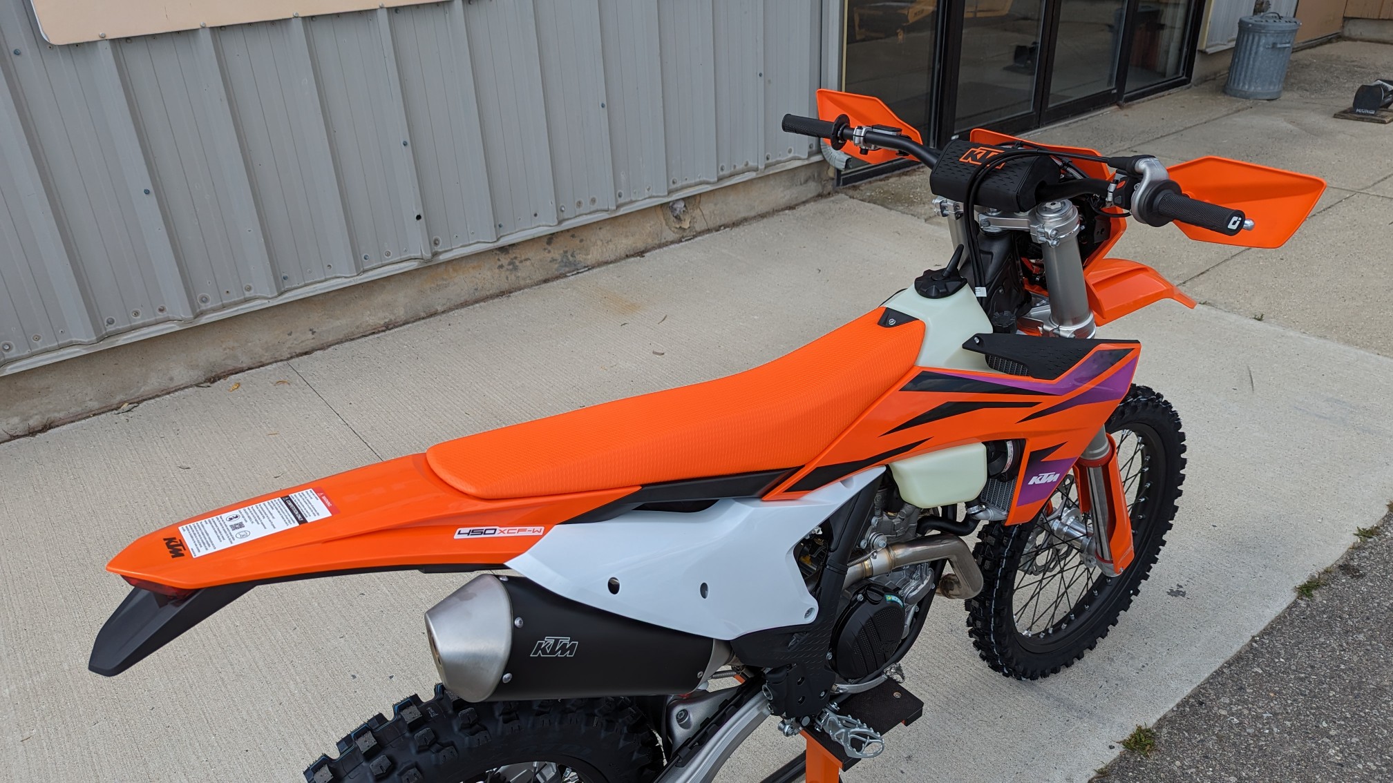 2024 KTM 450 XCF-W - Ride Into Winter Sale! - Photo 10