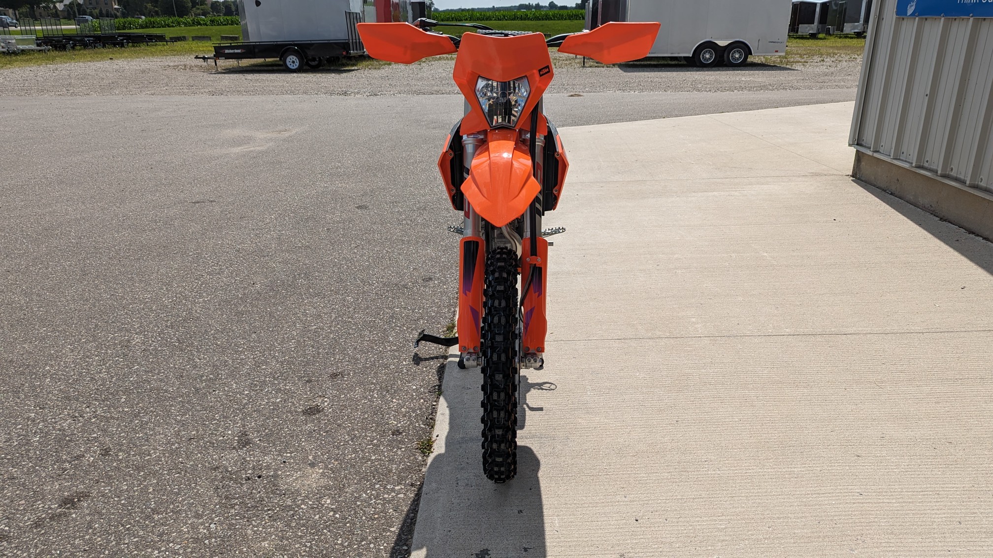 2024 KTM 450 XCF-W - Ride Into Winter Sale! - Photo 8
