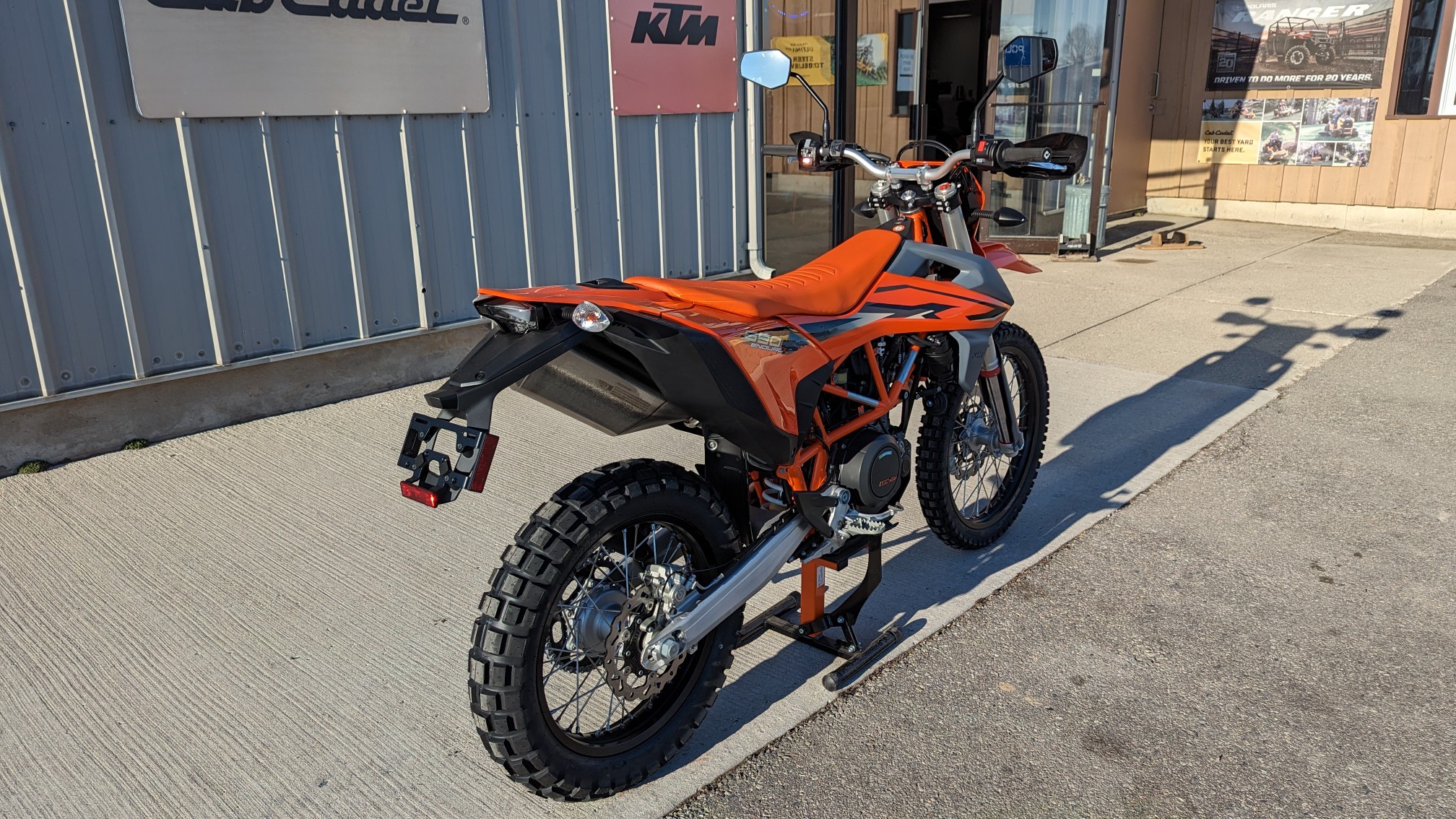 2024 KTM 690 Enduro R - Ride Into Winter Sale! - Photo 7