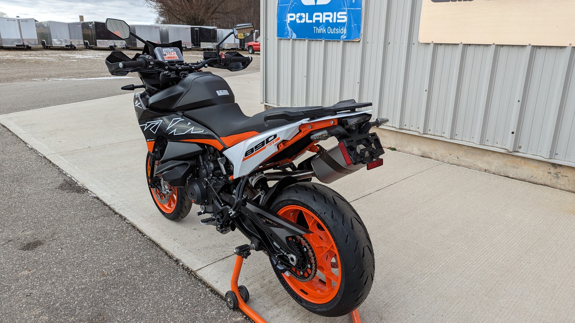2024 KTM 890 SMT - Ride Into Winter Sale! - Photo 7