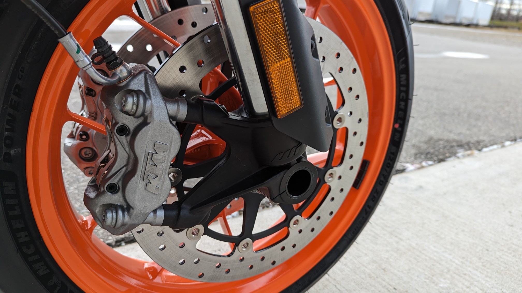 2024 KTM 890 SMT - Ride Into Winter Sale! - Photo 12