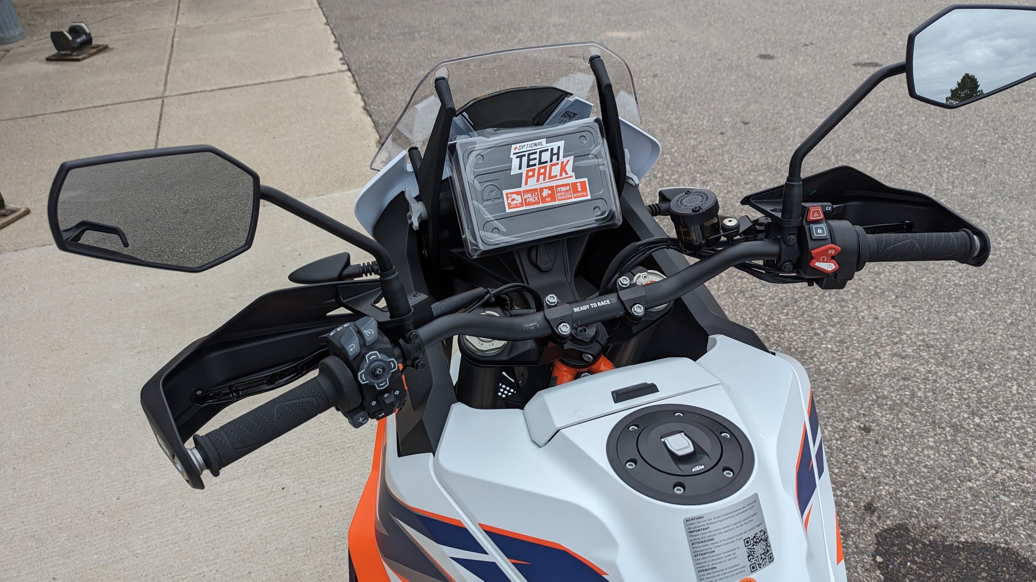 2024 KTM 1290 Super Adventure R - Ride Into Winter Sale! - Photo 13