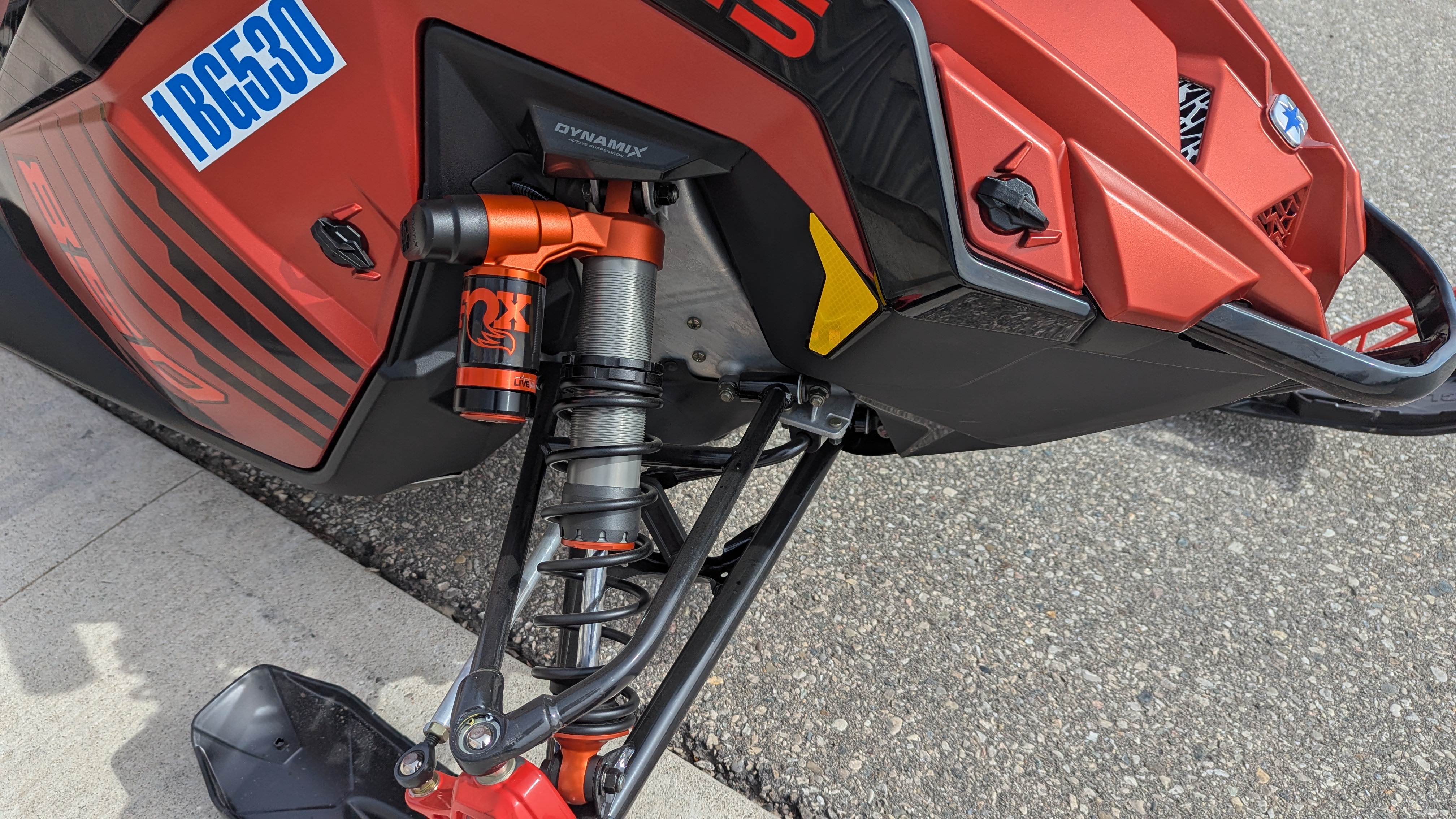 2025 Polaris INDY® VR1 Dynamix 137 850 (Demo) - Holiday Sales Event! - Photo 11