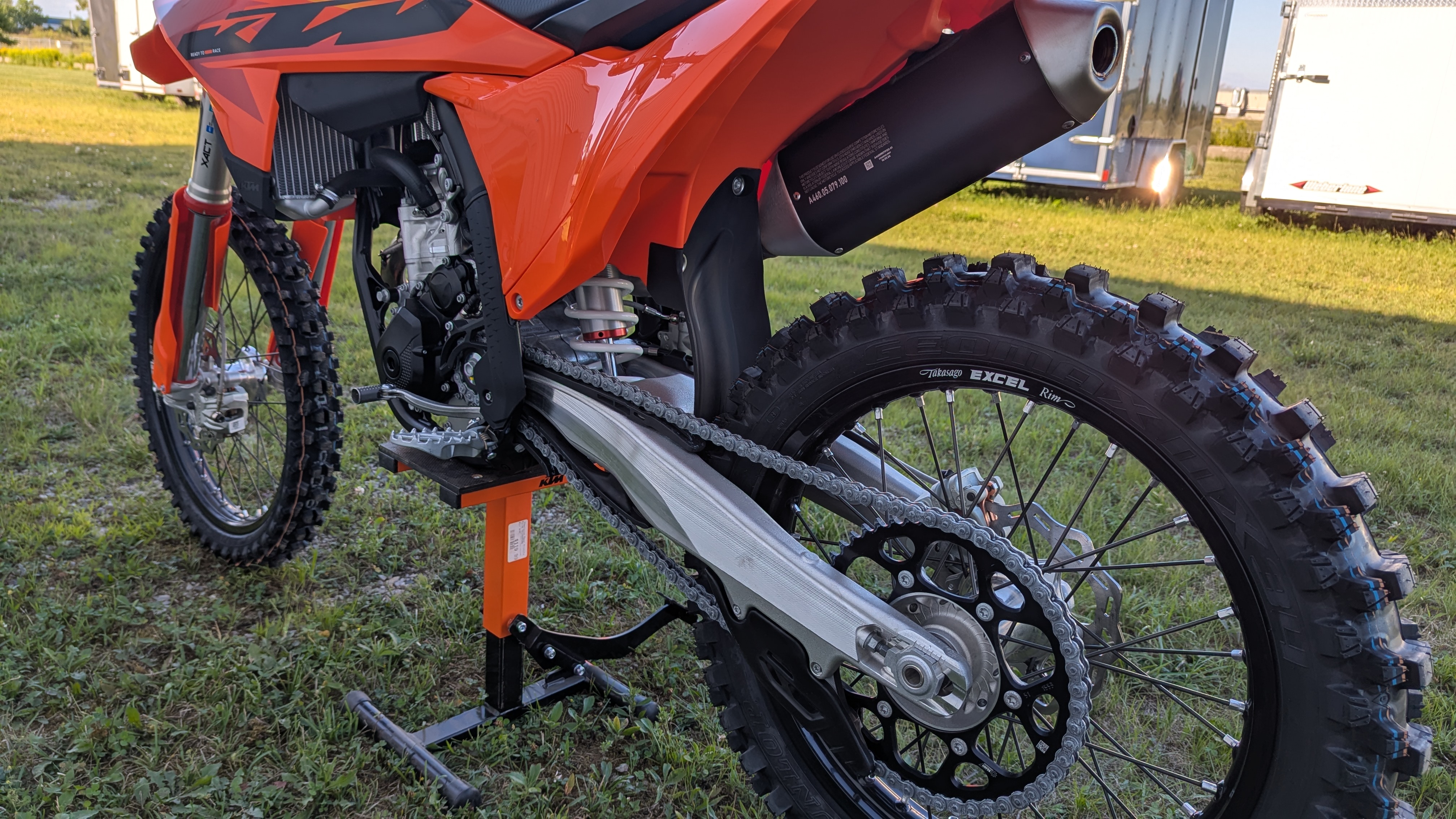 2025 KTM 250 SX-F - Ride Into Winter Sale! - Photo 11