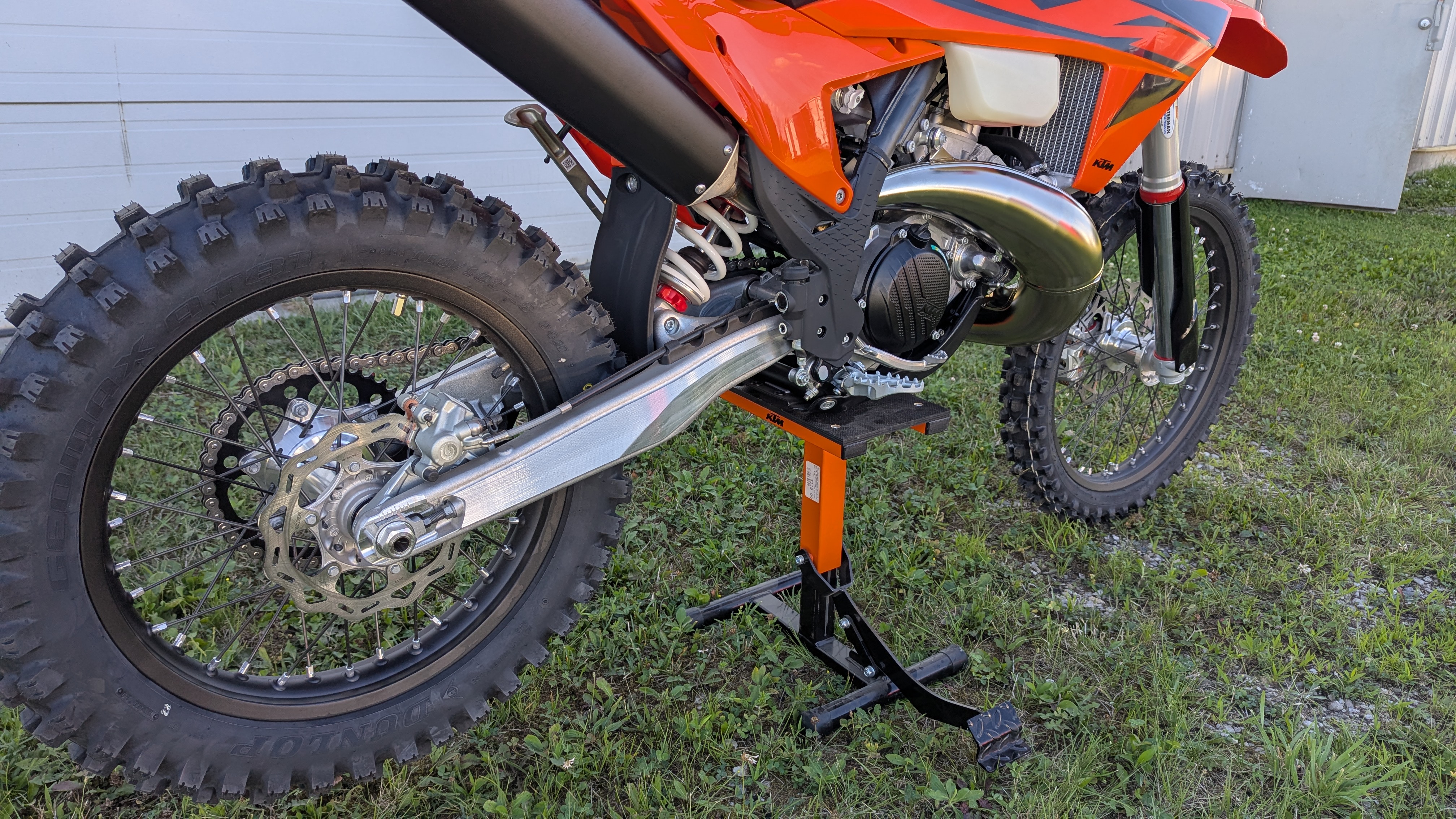 2025 KTM 250 XC-W - Ride Into Winter Sale! - Photo 10